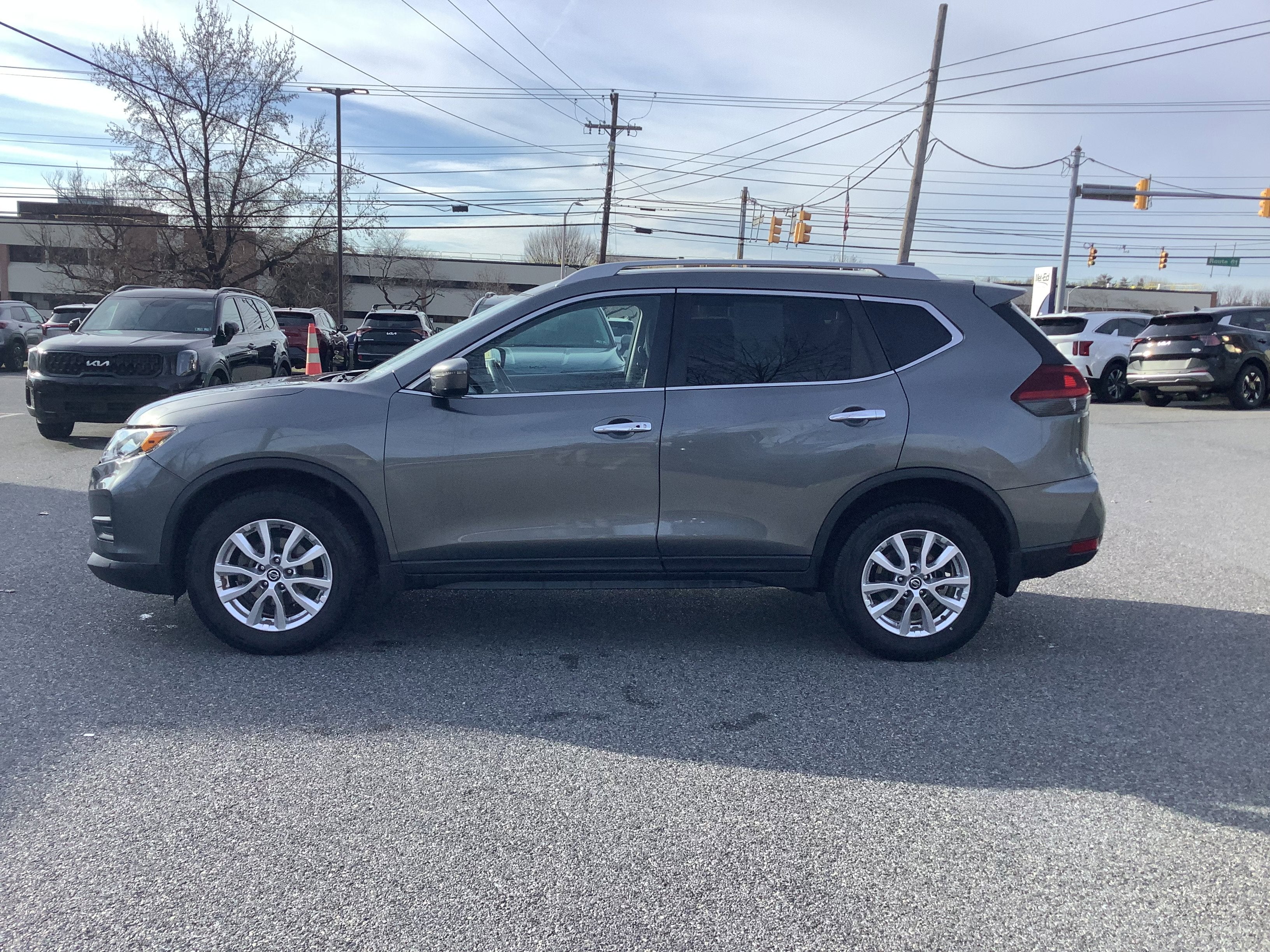 2019 Nissan Rogue SV