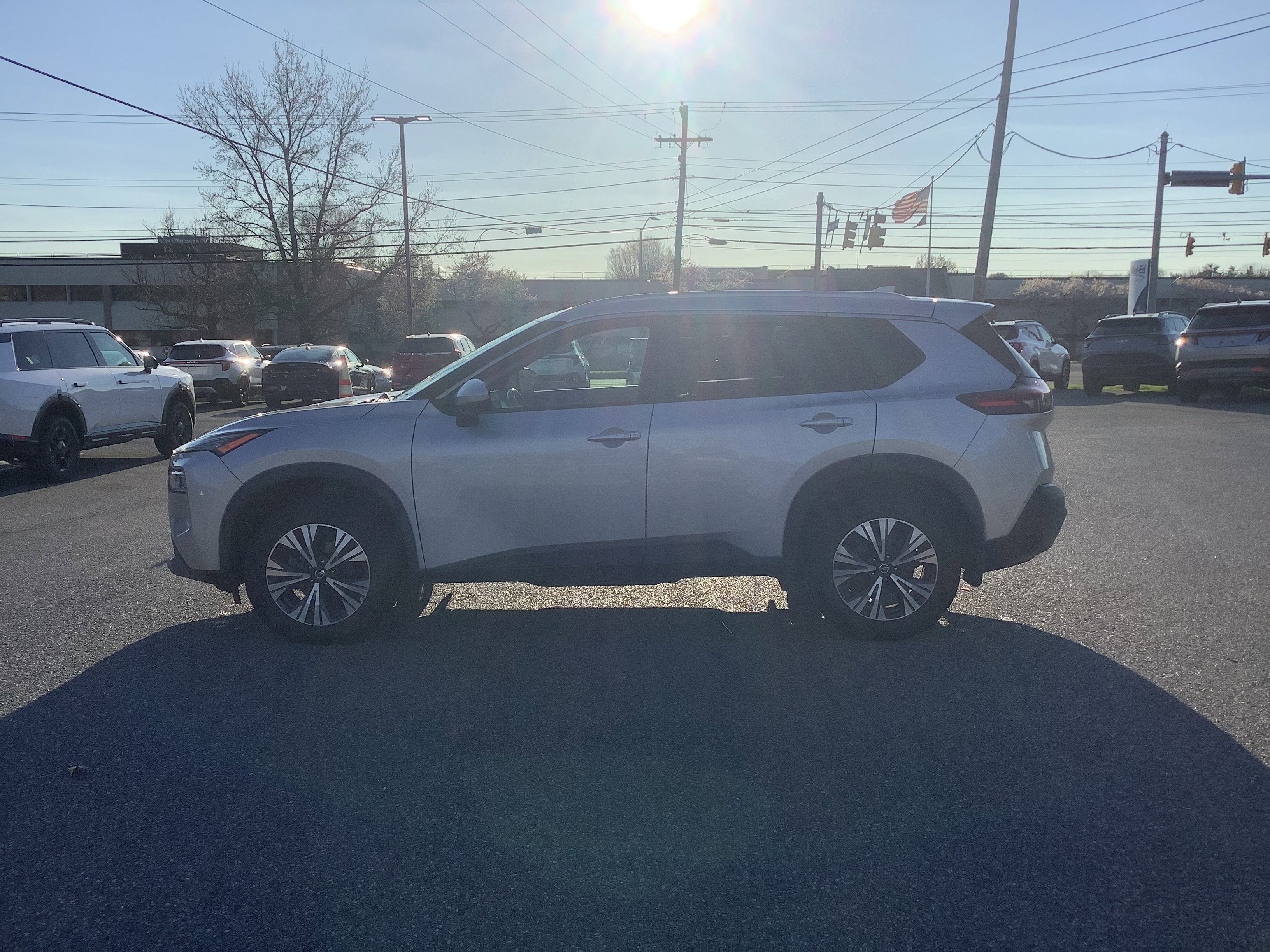 2021 Nissan Rogue SV