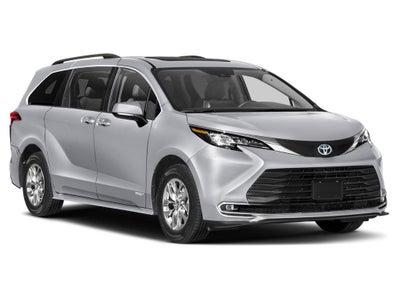 2022 Toyota Sienna XLE