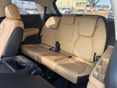 2023 Kia Carnival LX