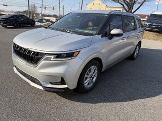 2023 Kia Carnival LX