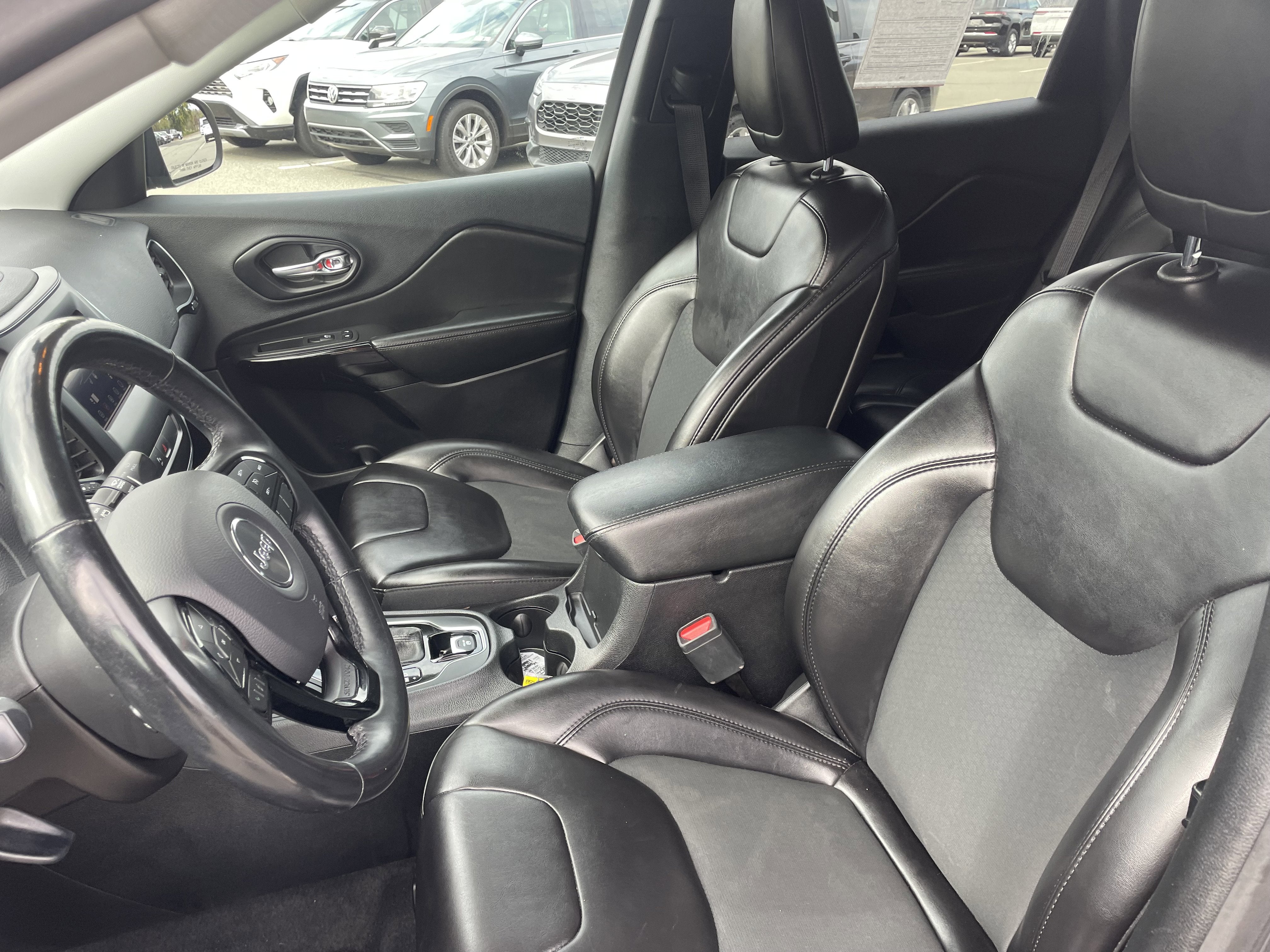 2019 Jeep Cherokee Altitude FWD