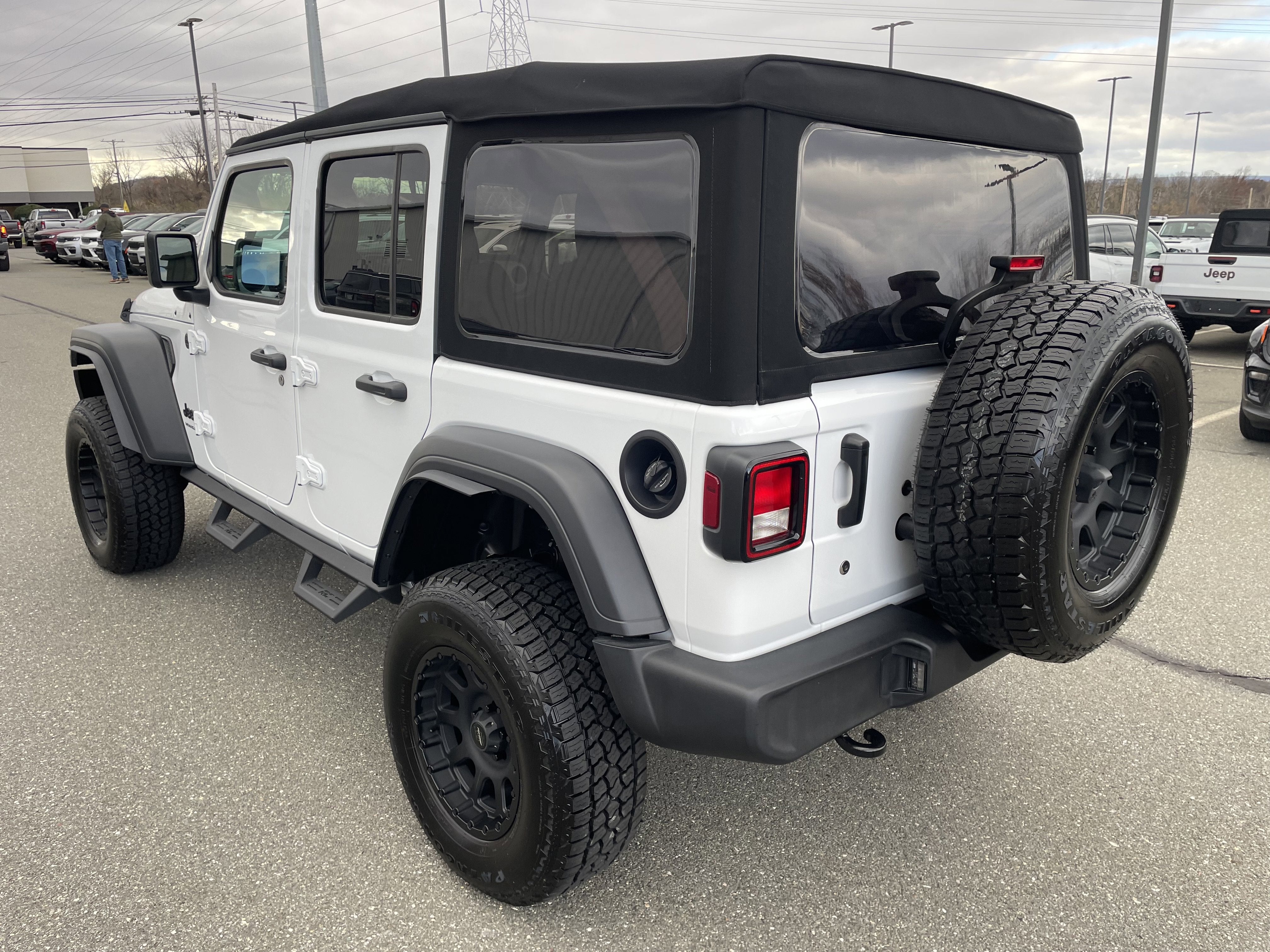 2024 Jeep Wrangler WRANGLER 4-DOOR SPORT