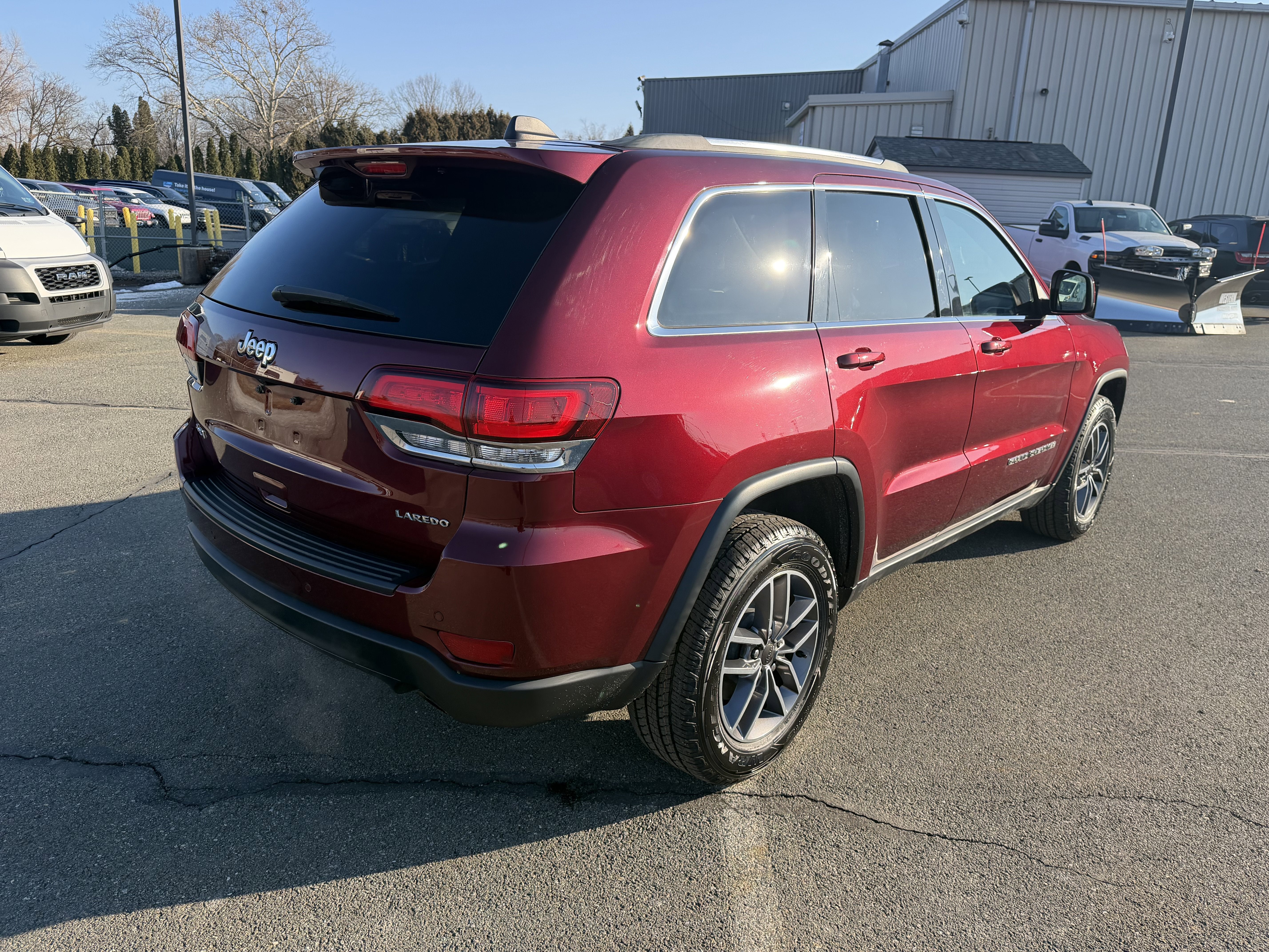 2020 Jeep Grand Cherokee Laredo E 4x4