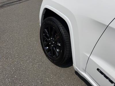 2021 Jeep Grand Cherokee Laredo X 4x4