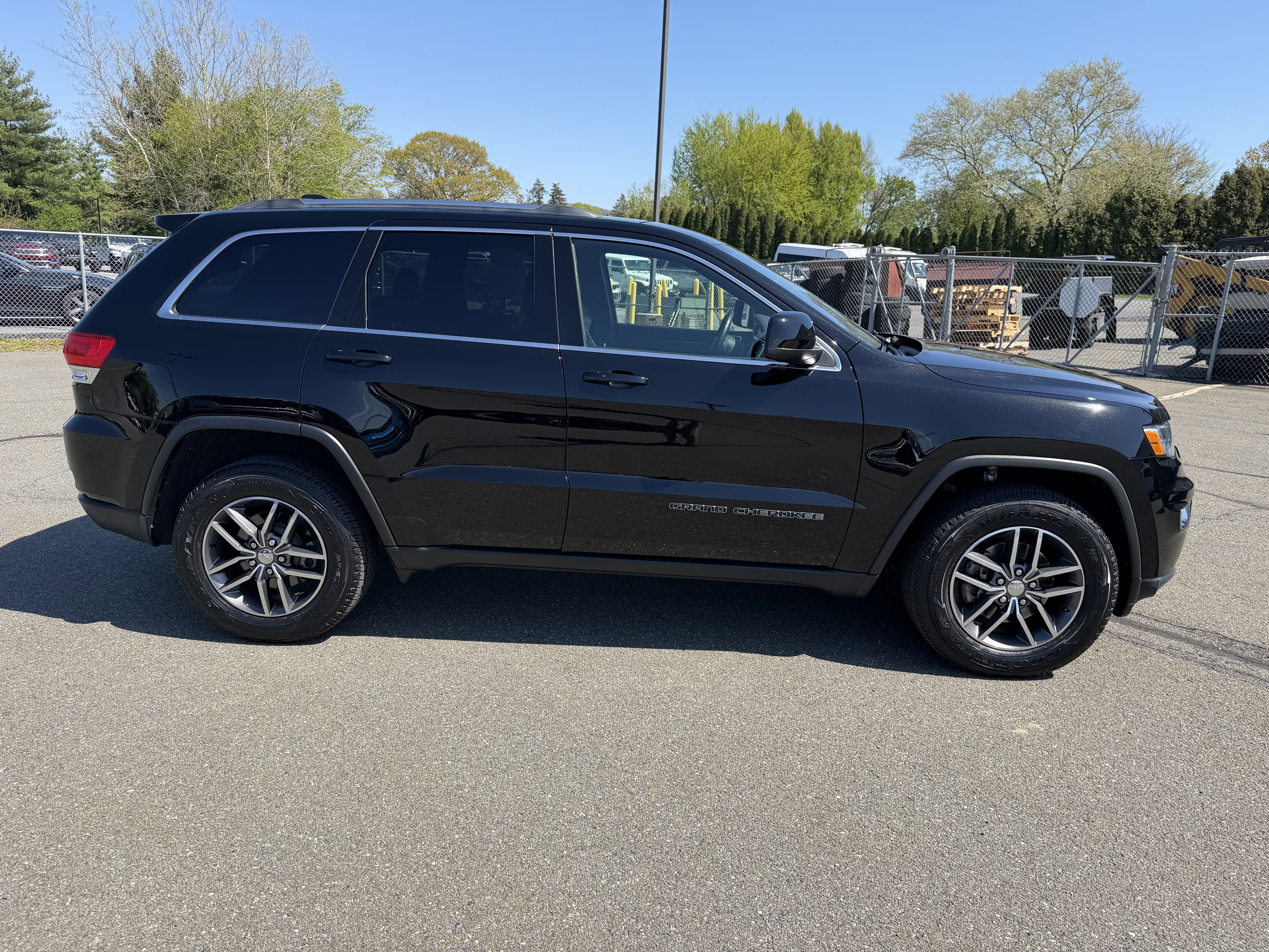 2018 Jeep Grand Cherokee Laredo E 4x4