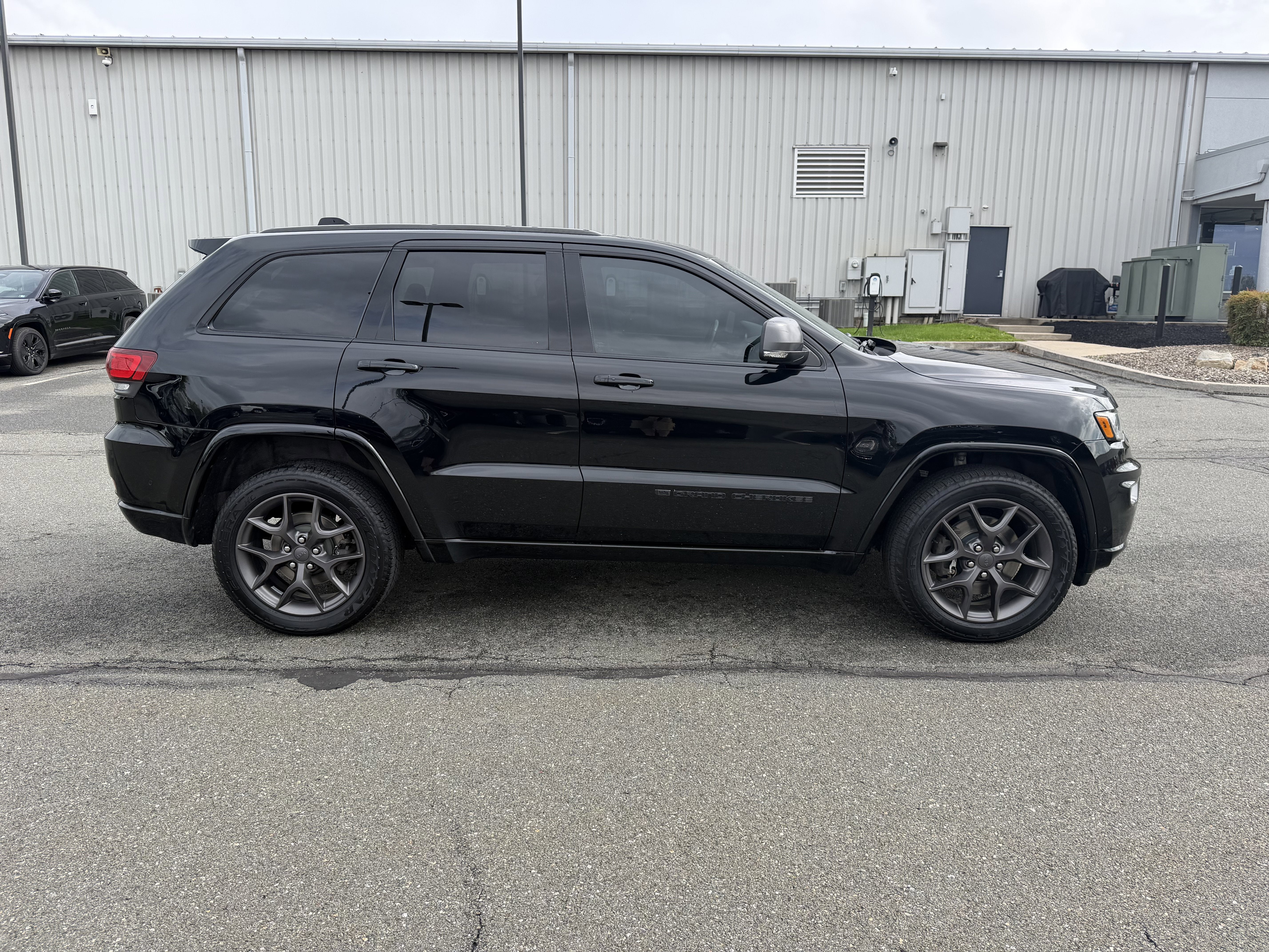 2021 Jeep Grand Cherokee 80th Anniversary 4x4