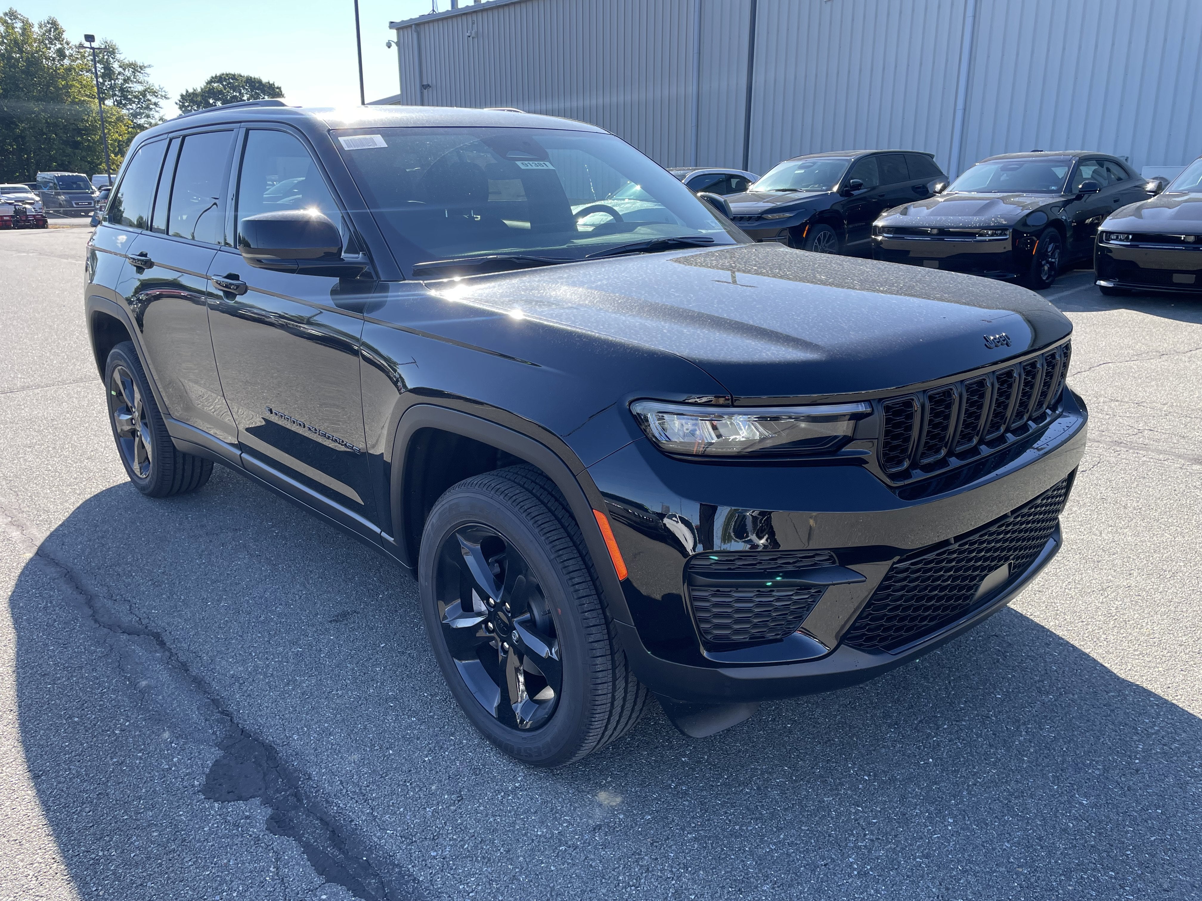 2025 Jeep Grand Cherokee GRAND CHEROKEE ALTITUDE X 4X4