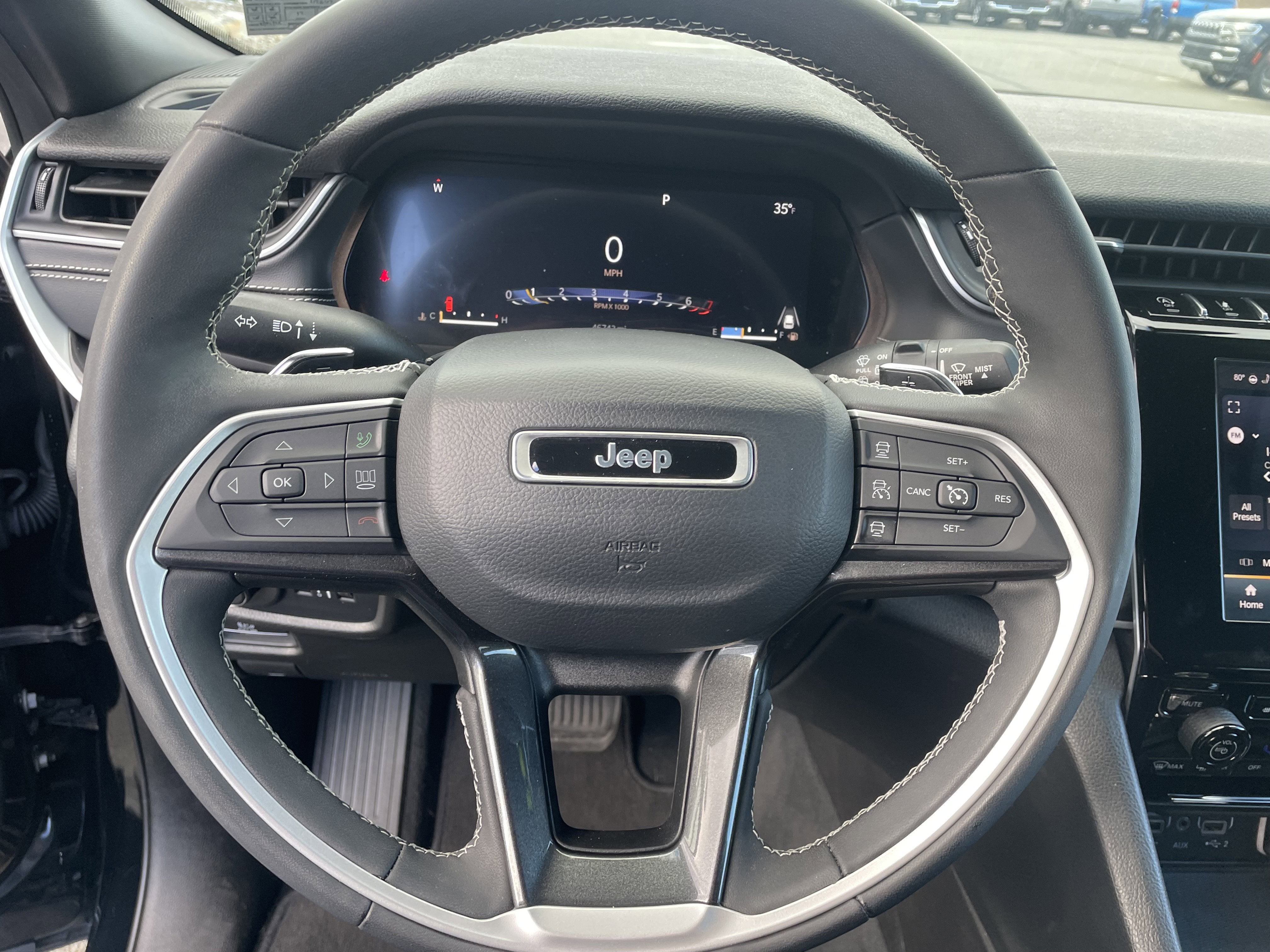 2023 Jeep Grand Cherokee Altitude 4x4