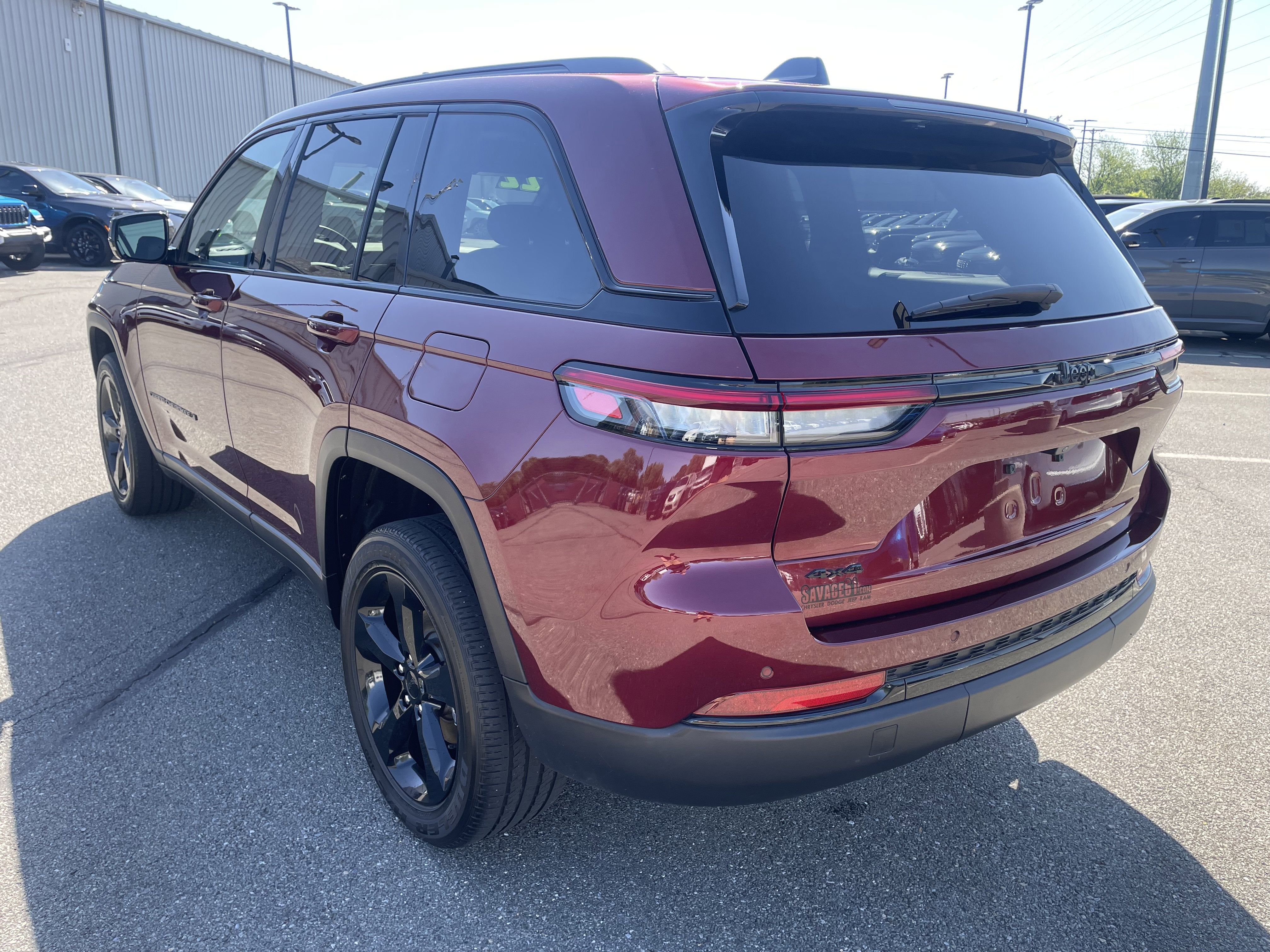 2022 Jeep Grand Cherokee Altitude 4x4