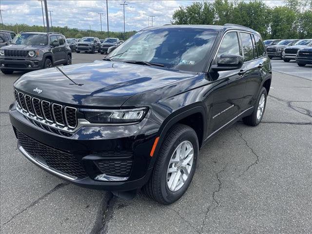 2024 Jeep Grand Cherokee Laredo X 4x4