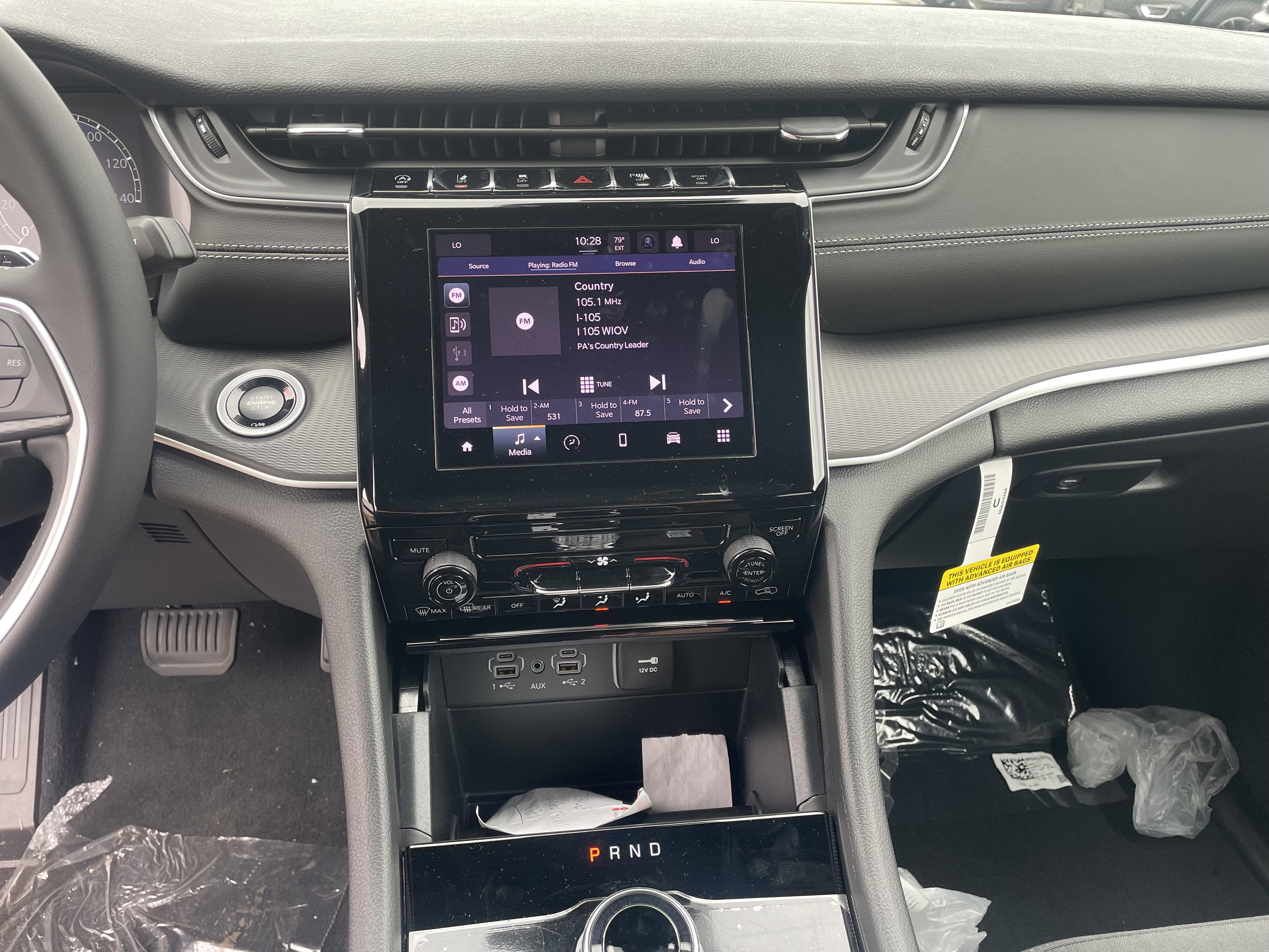 2025 Jeep Grand Cherokee GRAND CHEROKEE LAREDO X 4X4