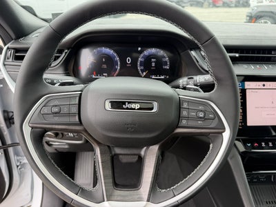 2027 Jeep Grand Cherokee GRAND CHEROKEE LAREDO ALTITUDE 4X4