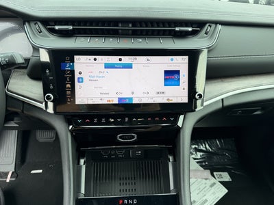 2027 Jeep Grand Cherokee GRAND CHEROKEE LAREDO ALTITUDE 4X4