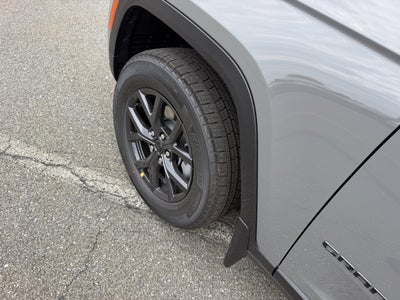 2027 Jeep Grand Cherokee GRAND CHEROKEE LAREDO ALTITUDE 4X4