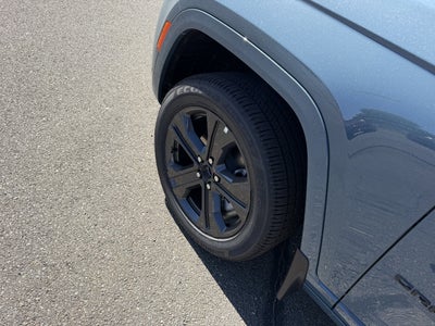 2027 Jeep Grand Cherokee GRAND CHEROKEE LIMITED RESERVE 4X4