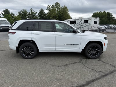 2026 Jeep Grand Cherokee GRAND CHEROKEE LIMITED RESERVE 4X4