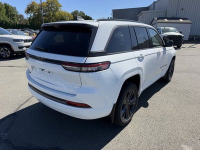 2027 Jeep Grand Cherokee GRAND CHEROKEE LIMITED RESERVE 4X4