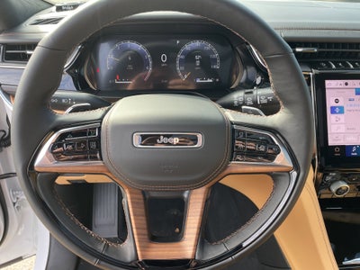 2025 Jeep Grand Cherokee GRAND CHEROKEE SUMMIT RESERVE 4X4