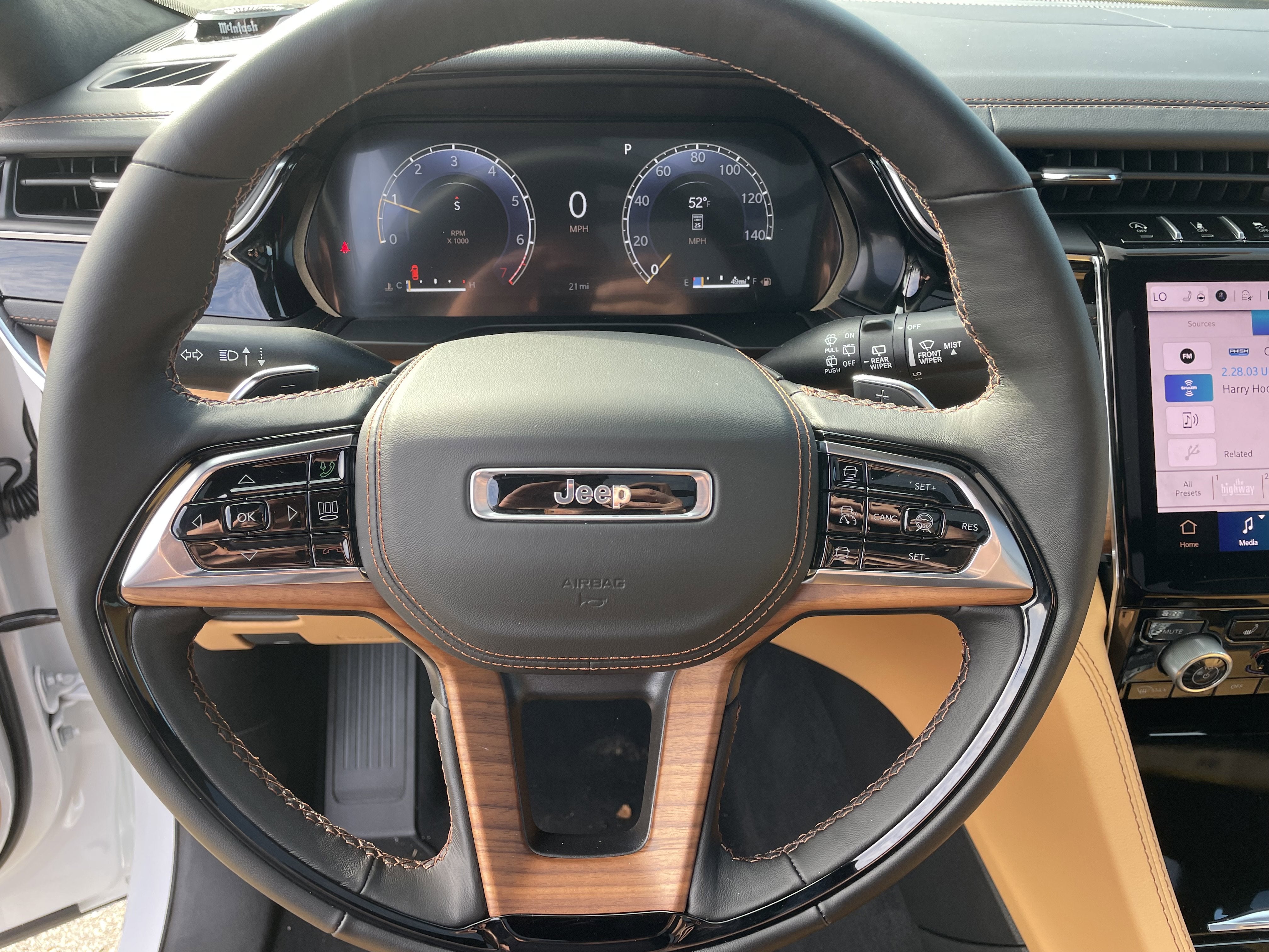 2025 Jeep Grand Cherokee GRAND CHEROKEE SUMMIT RESERVE 4X4