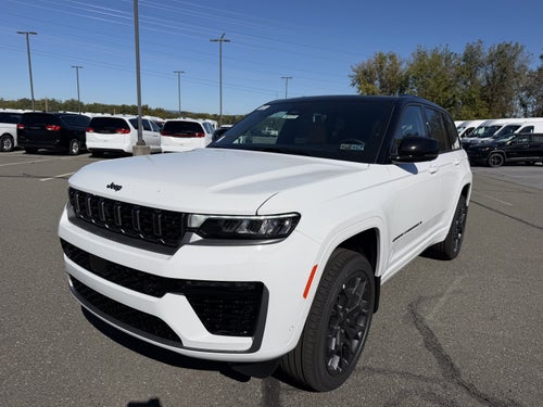 2027 Jeep Grand Cherokee GRAND CHEROKEE SUMMIT 4X4