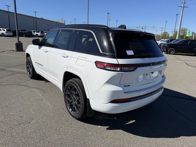 2027 Jeep Grand Cherokee GRAND CHEROKEE SUMMIT 4X4