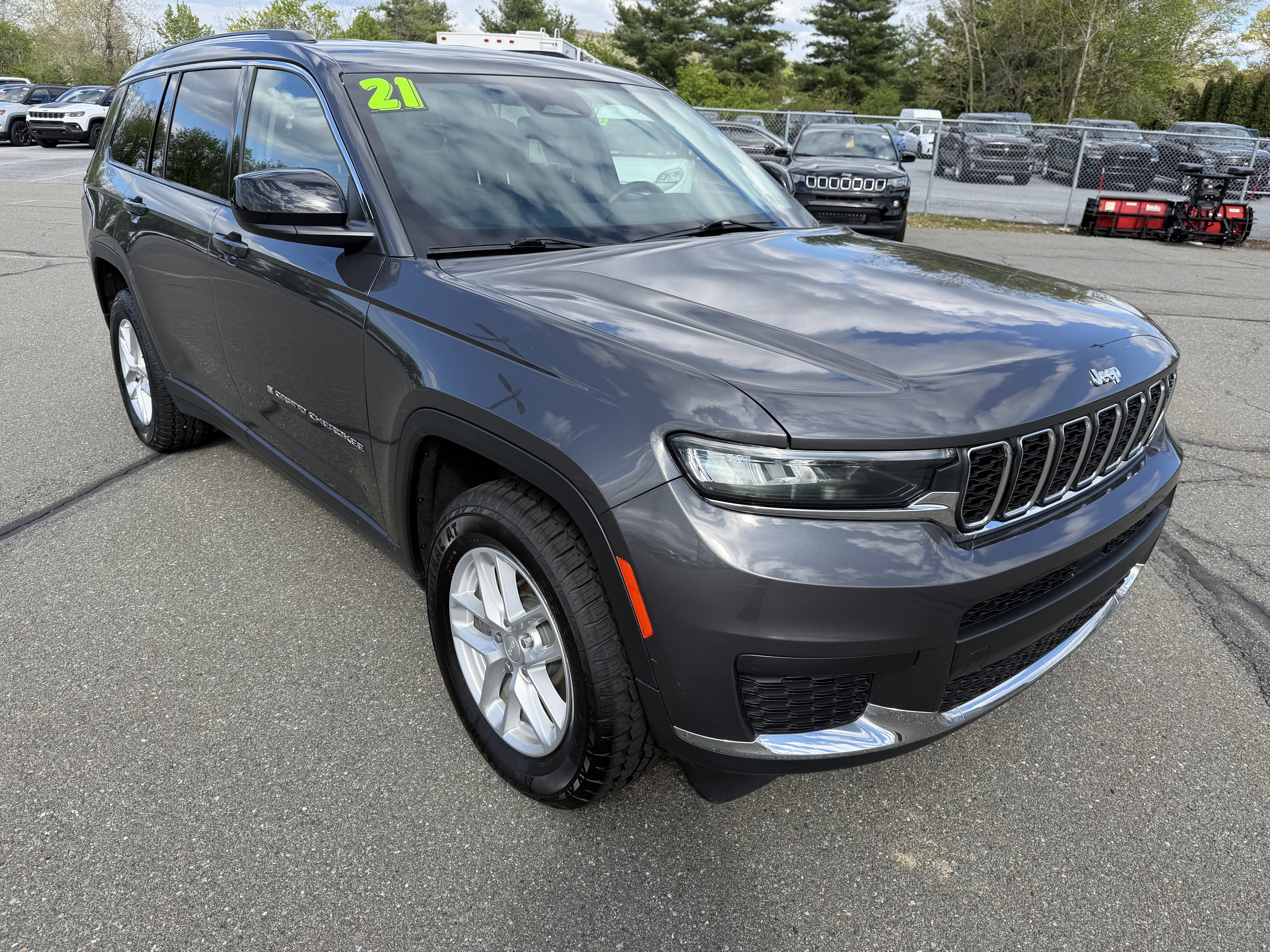 2021 Jeep Grand Cherokee L Laredo