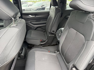 2026 Jeep Grand Cherokee GRAND CHEROKEE L LAREDO X 4X4