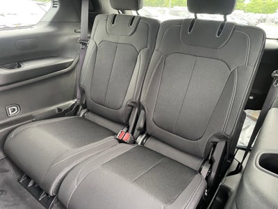 2025 Jeep Grand Cherokee GRAND CHEROKEE L LAREDO X 4X4