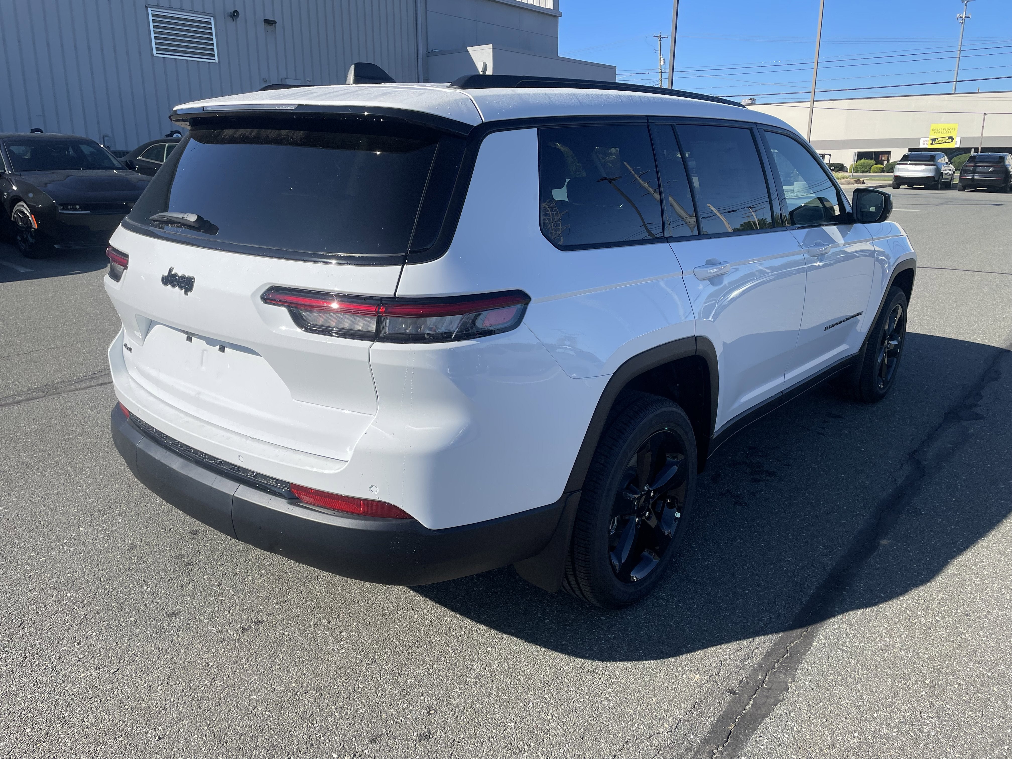 2025 Jeep Grand Cherokee GRAND CHEROKEE L ALTITUDE X 4X4