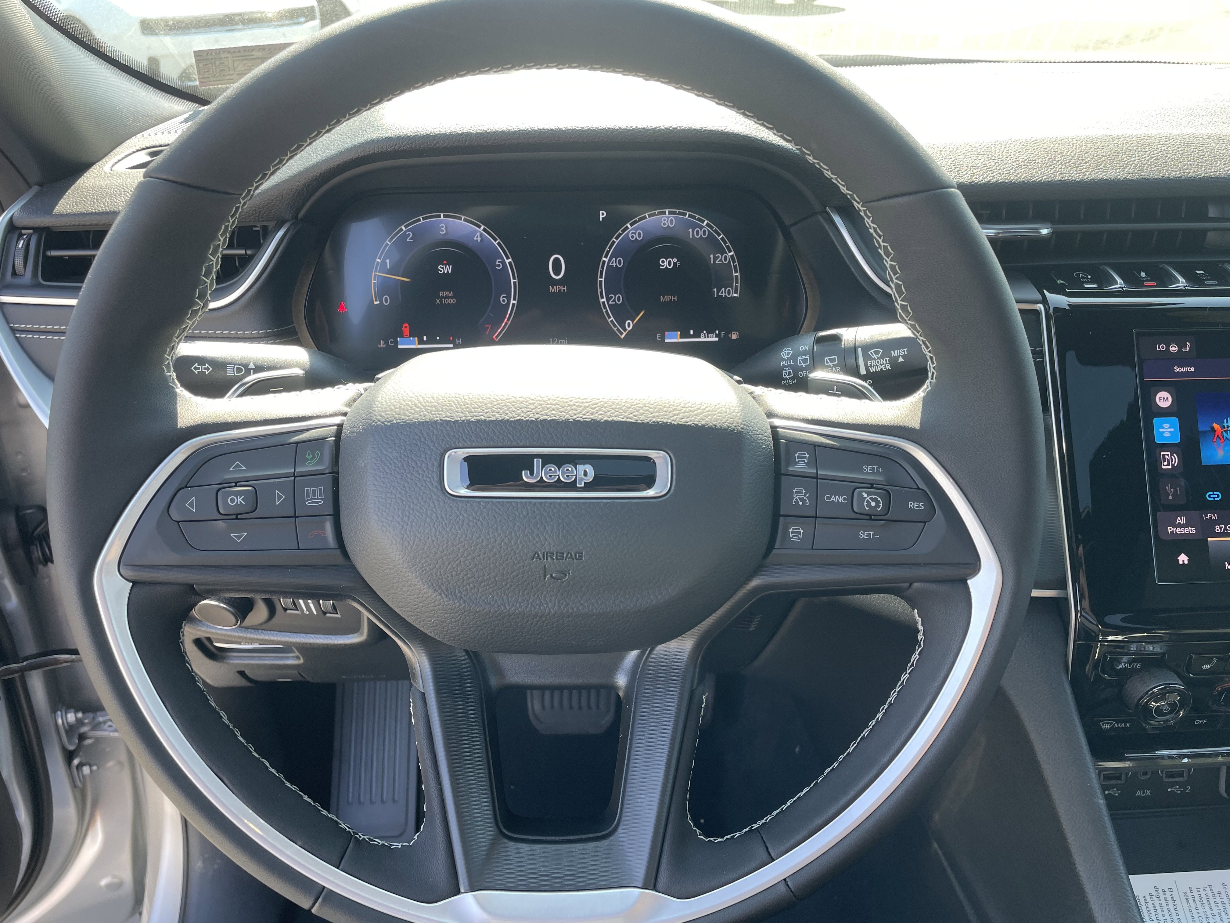 2025 Jeep Grand Cherokee GRAND CHEROKEE L ALTITUDE X 4X4