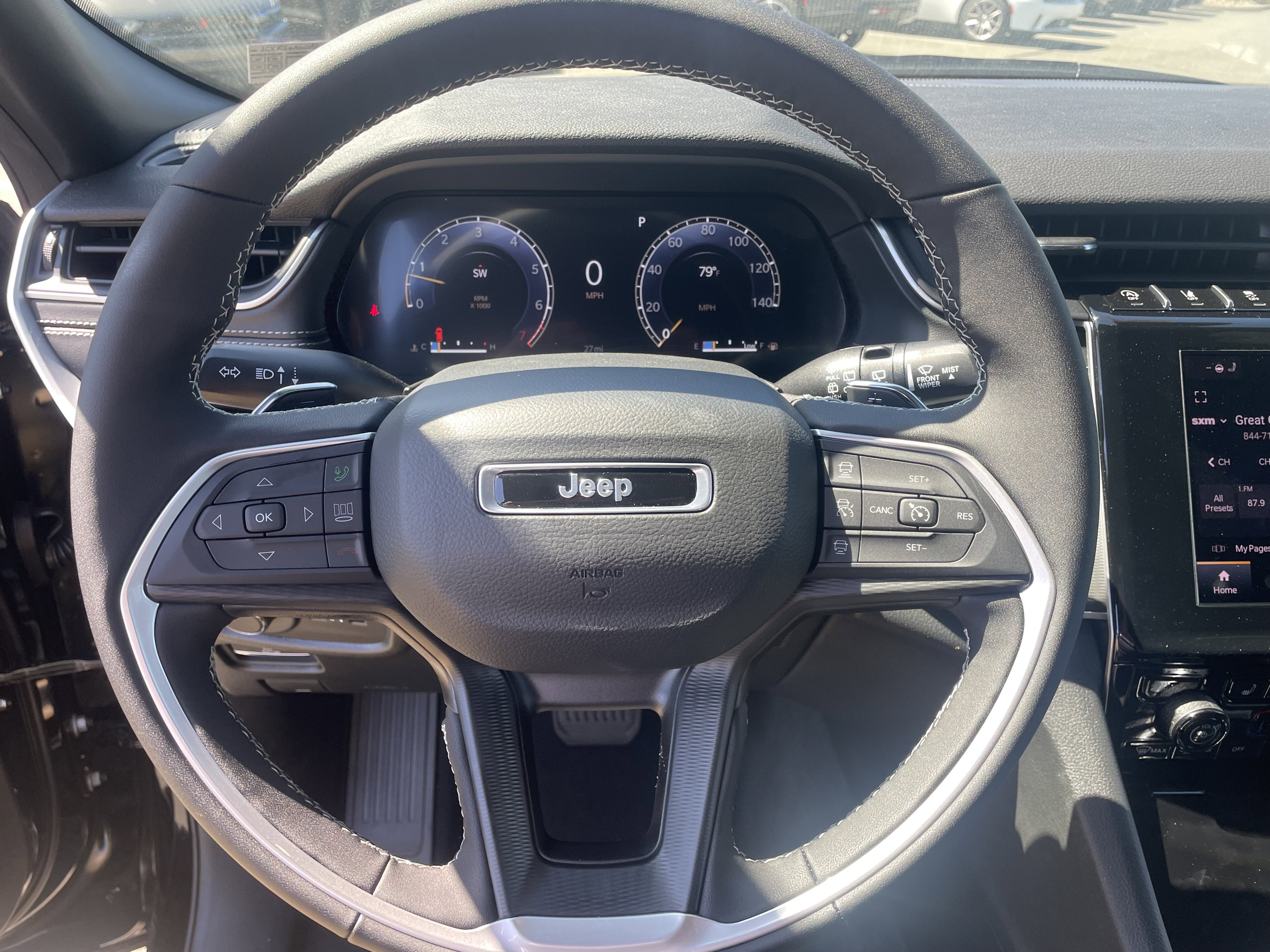 2025 Jeep Grand Cherokee GRAND CHEROKEE L ALTITUDE X 4X4