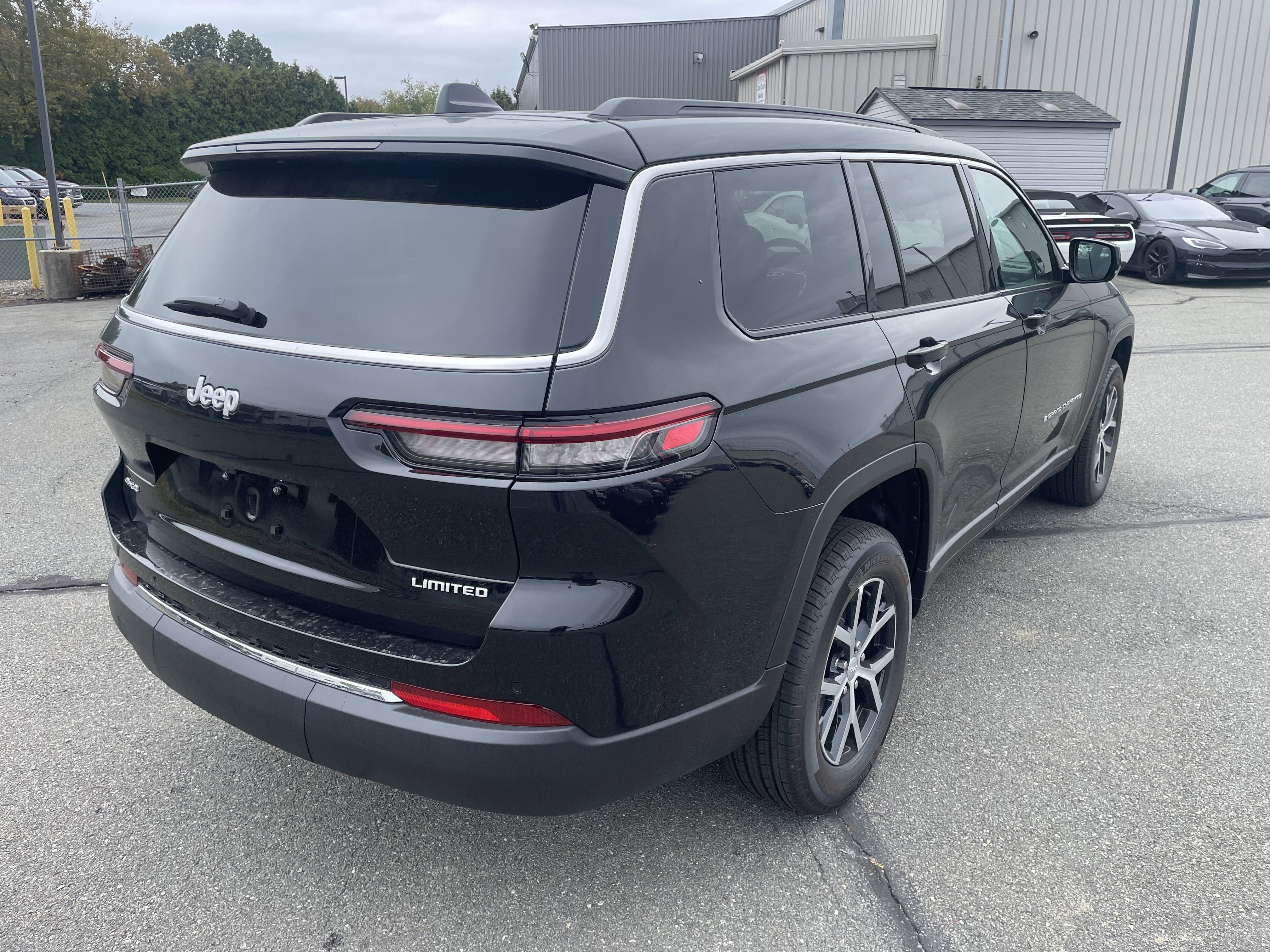 2025 Jeep Grand Cherokee GRAND CHEROKEE L LIMITED 4X4