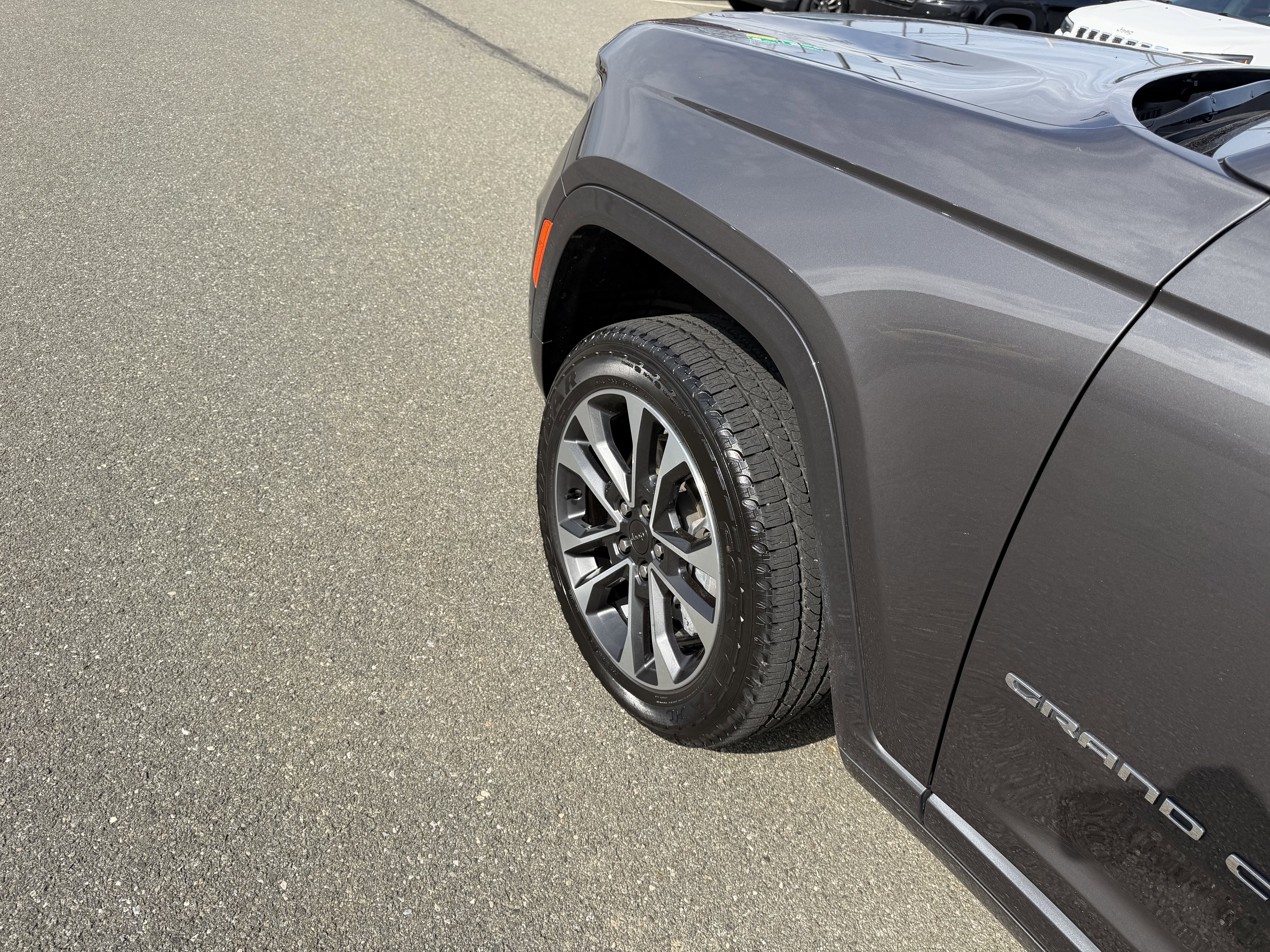 2023 Jeep Grand Cherokee L Overland 4x4