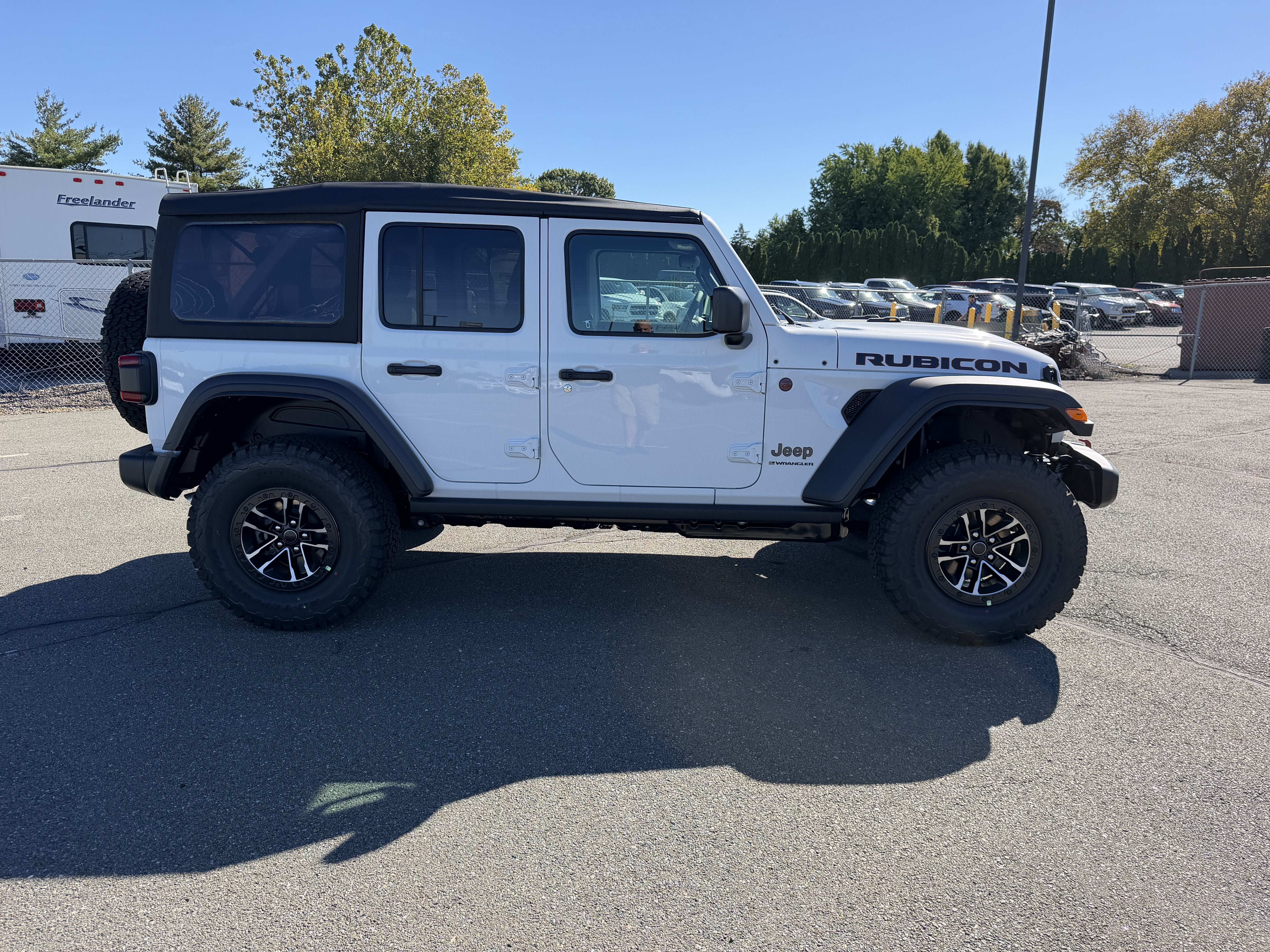2027 Jeep Wrangler WRANGLER 4-DOOR RUBICON