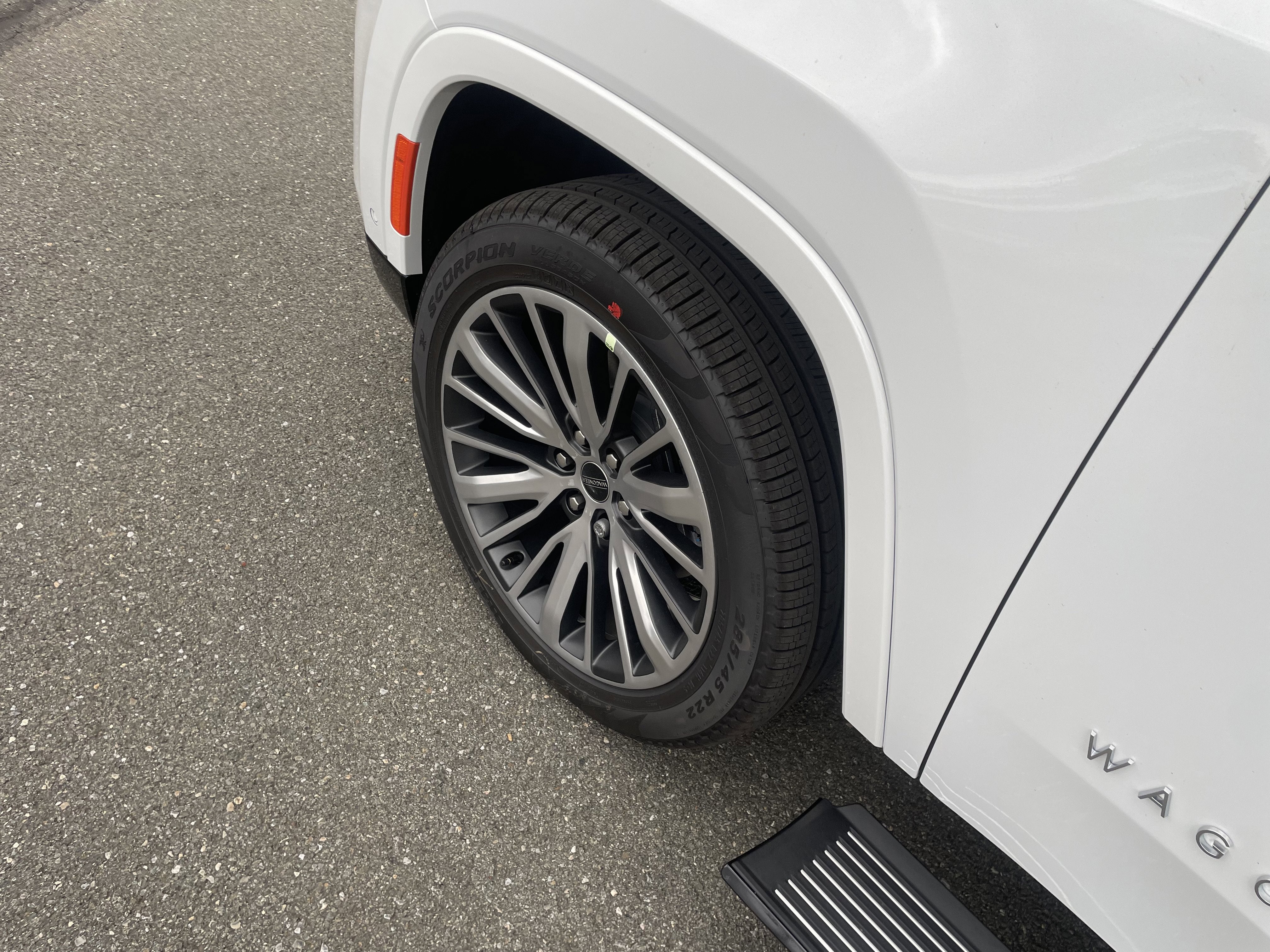 2025 Jeep Wagoneer WAGONEER L LIMITED 4X4