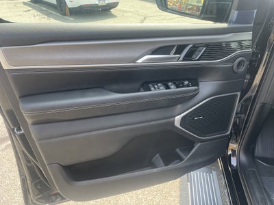 2025 Jeep Wagoneer WAGONEER L LIMITED 4X4