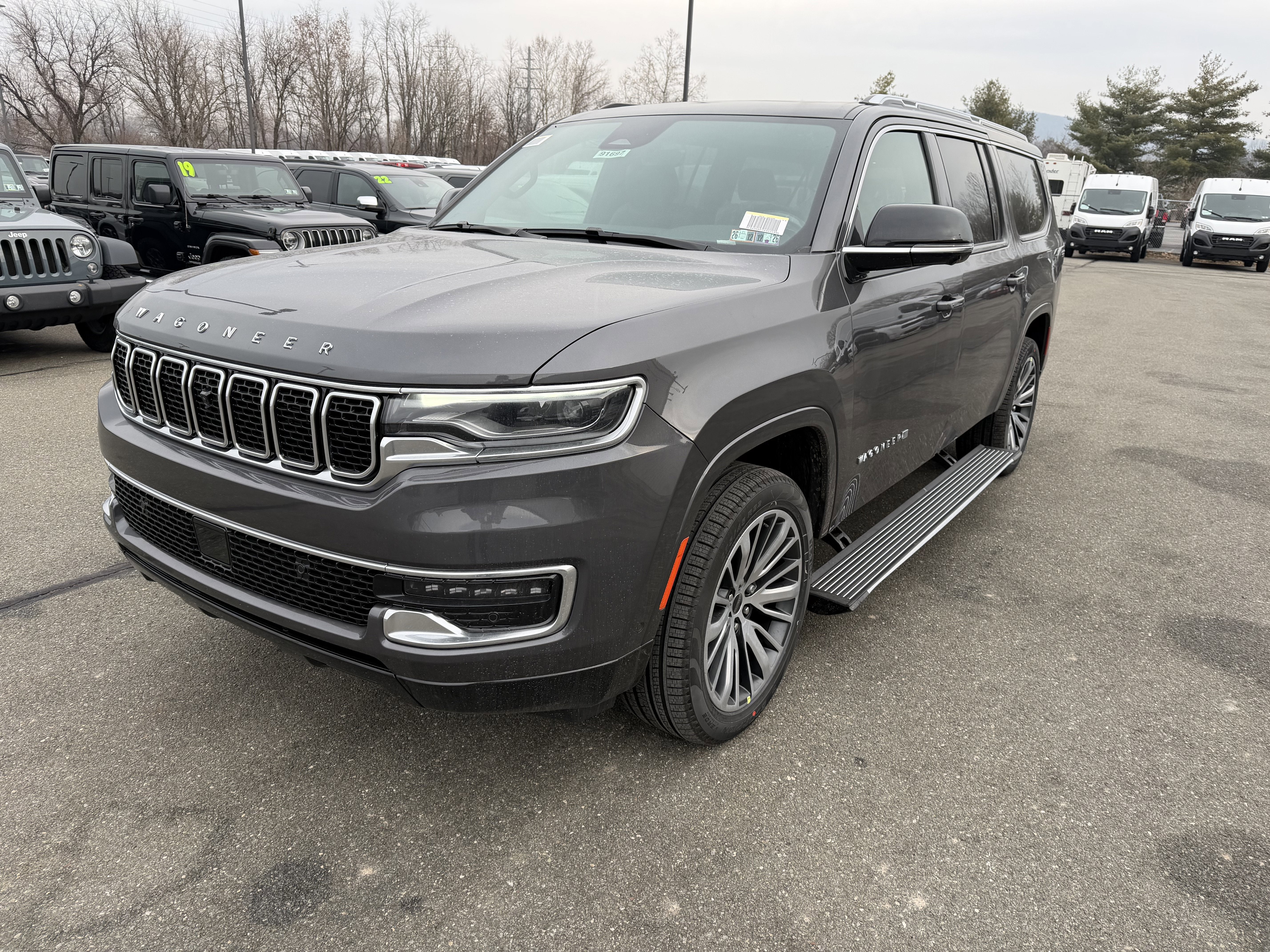2025 Jeep Wagoneer WAGONEER L LIMITED 4X4