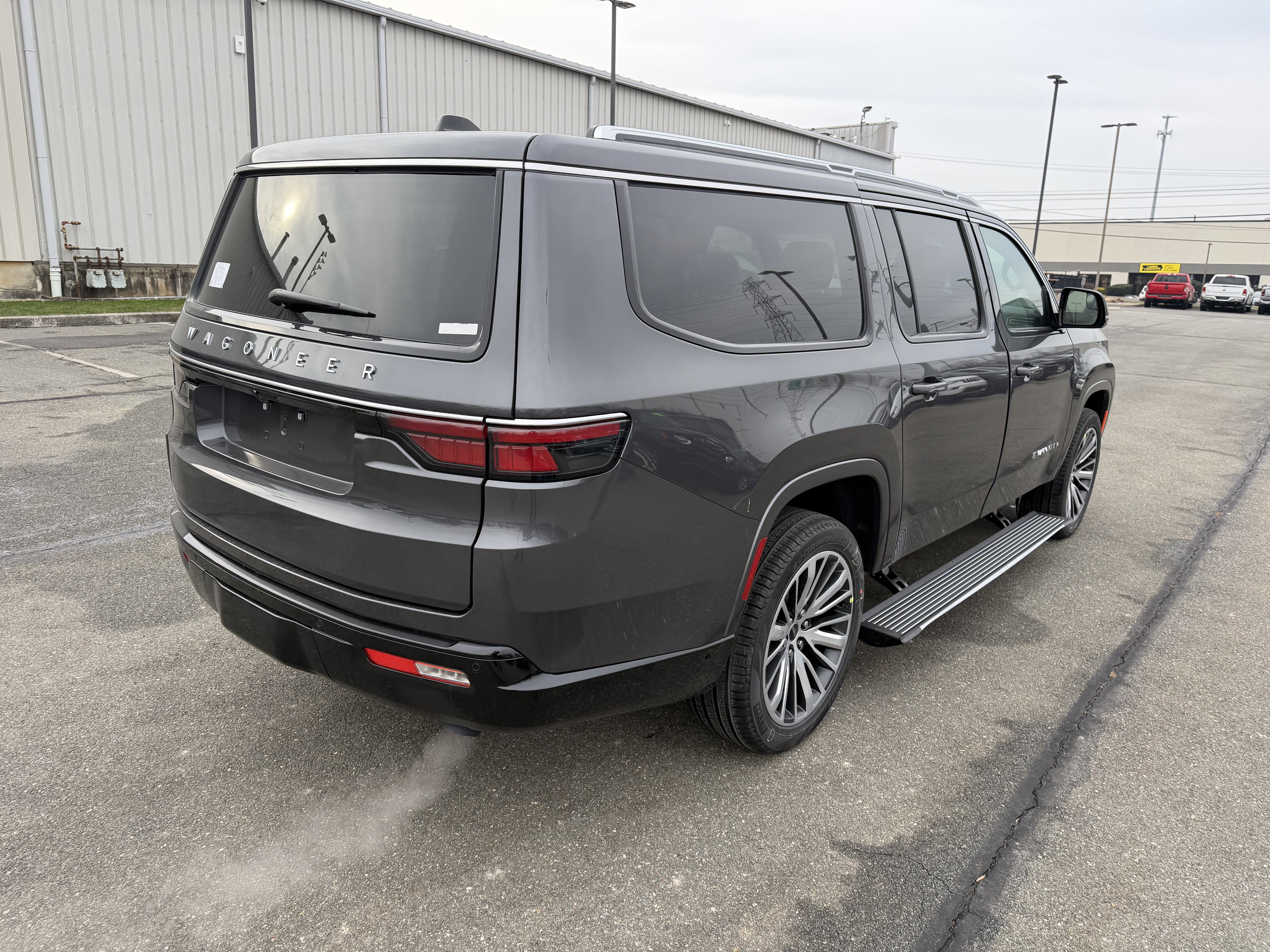 2025 Jeep Wagoneer WAGONEER L LIMITED 4X4
