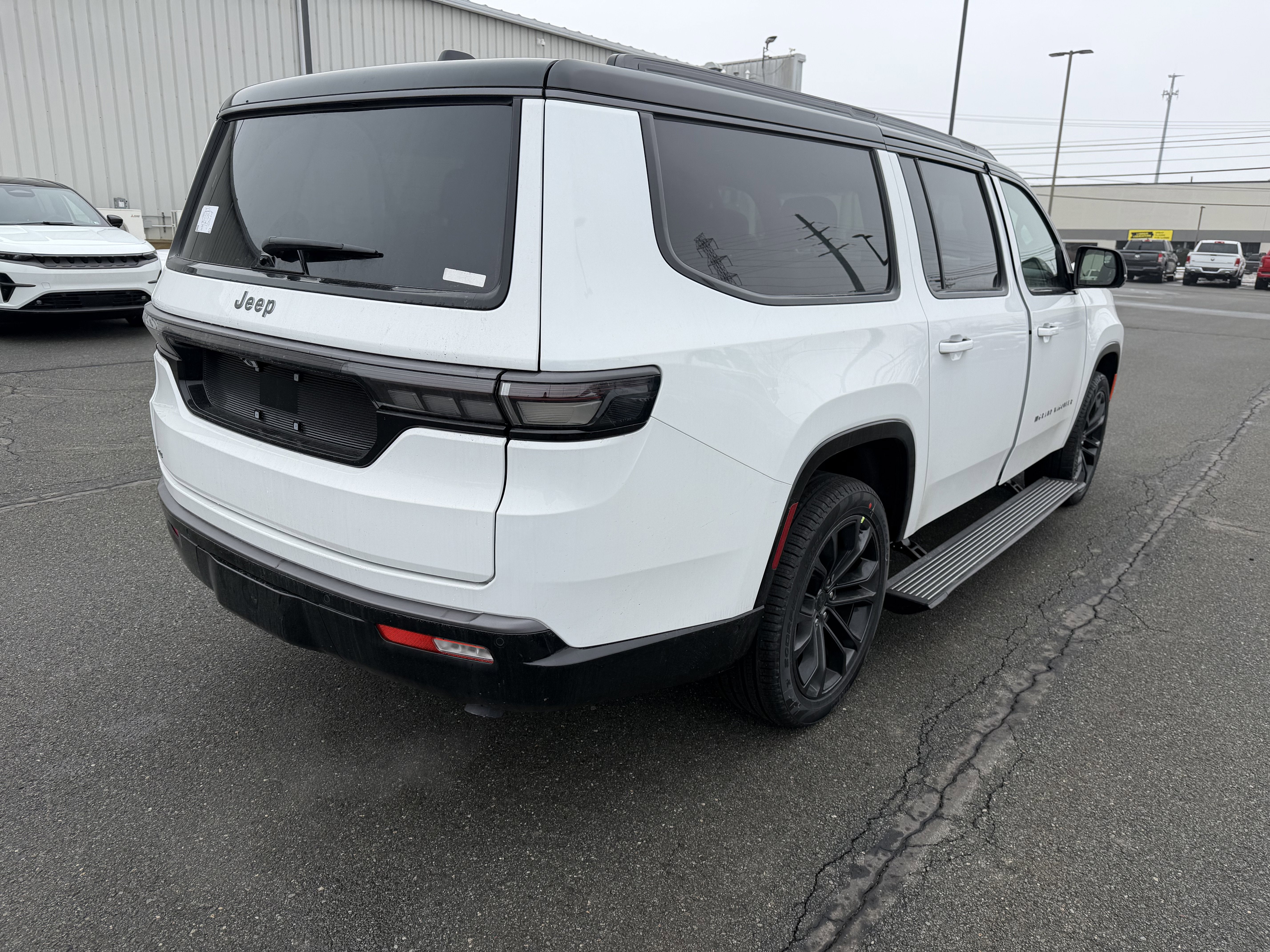 2026 Jeep Grand Wagoneer GRAND WAGONEER L SUMMIT OBSIDIAN 4X4