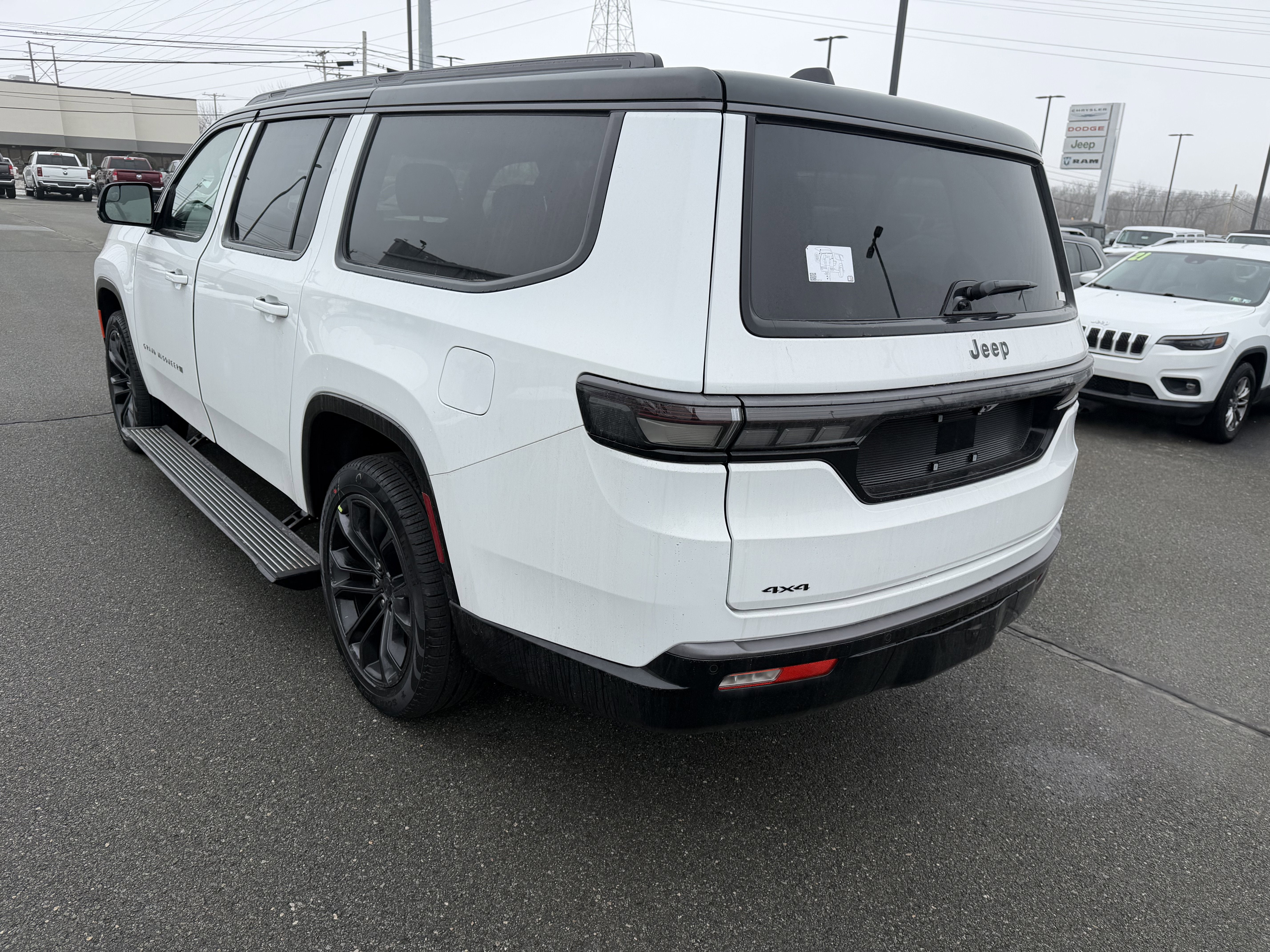 2026 Jeep Grand Wagoneer GRAND WAGONEER L SUMMIT OBSIDIAN 4X4