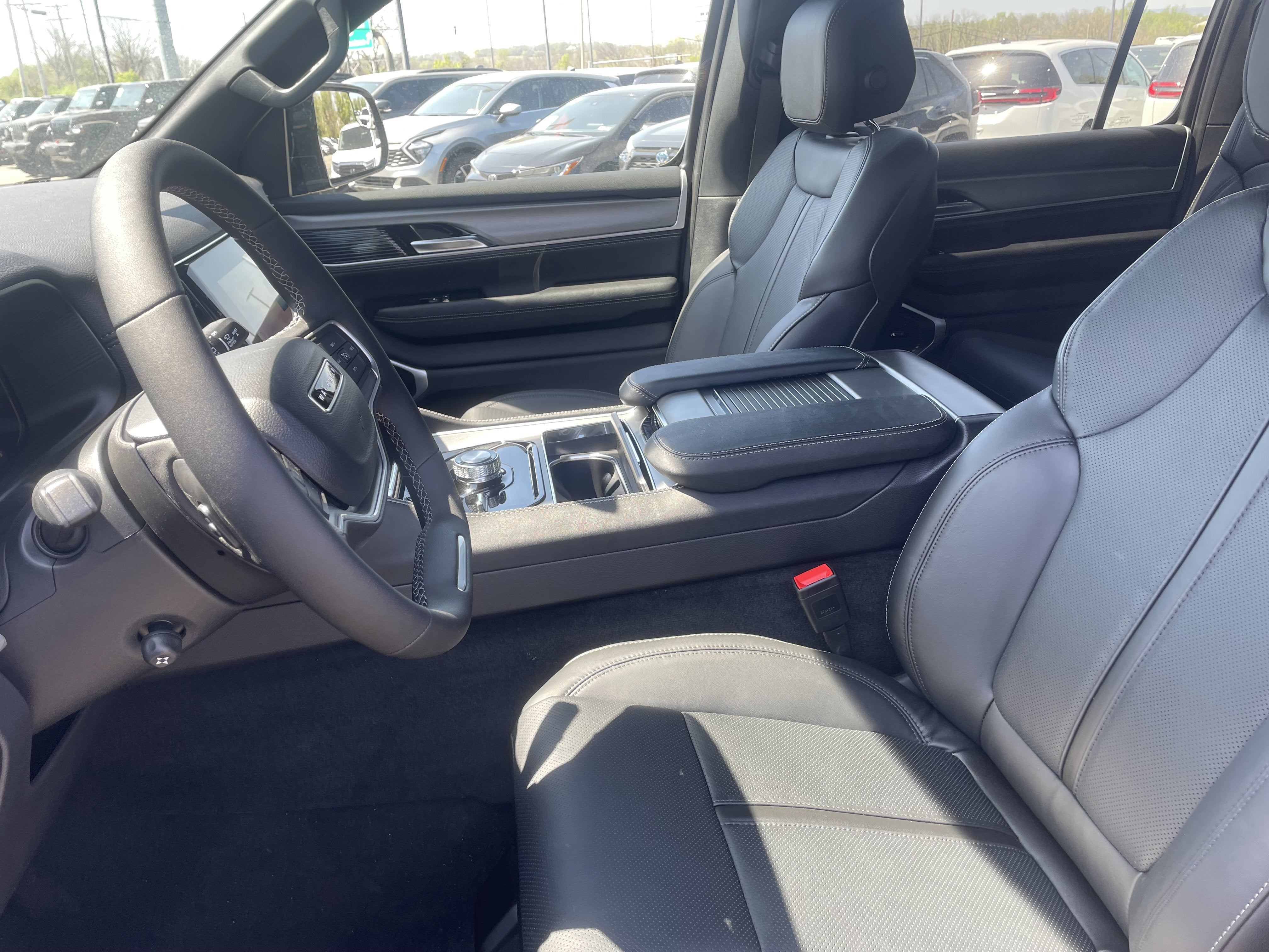 2025 Jeep Wagoneer WAGONEER 4X4