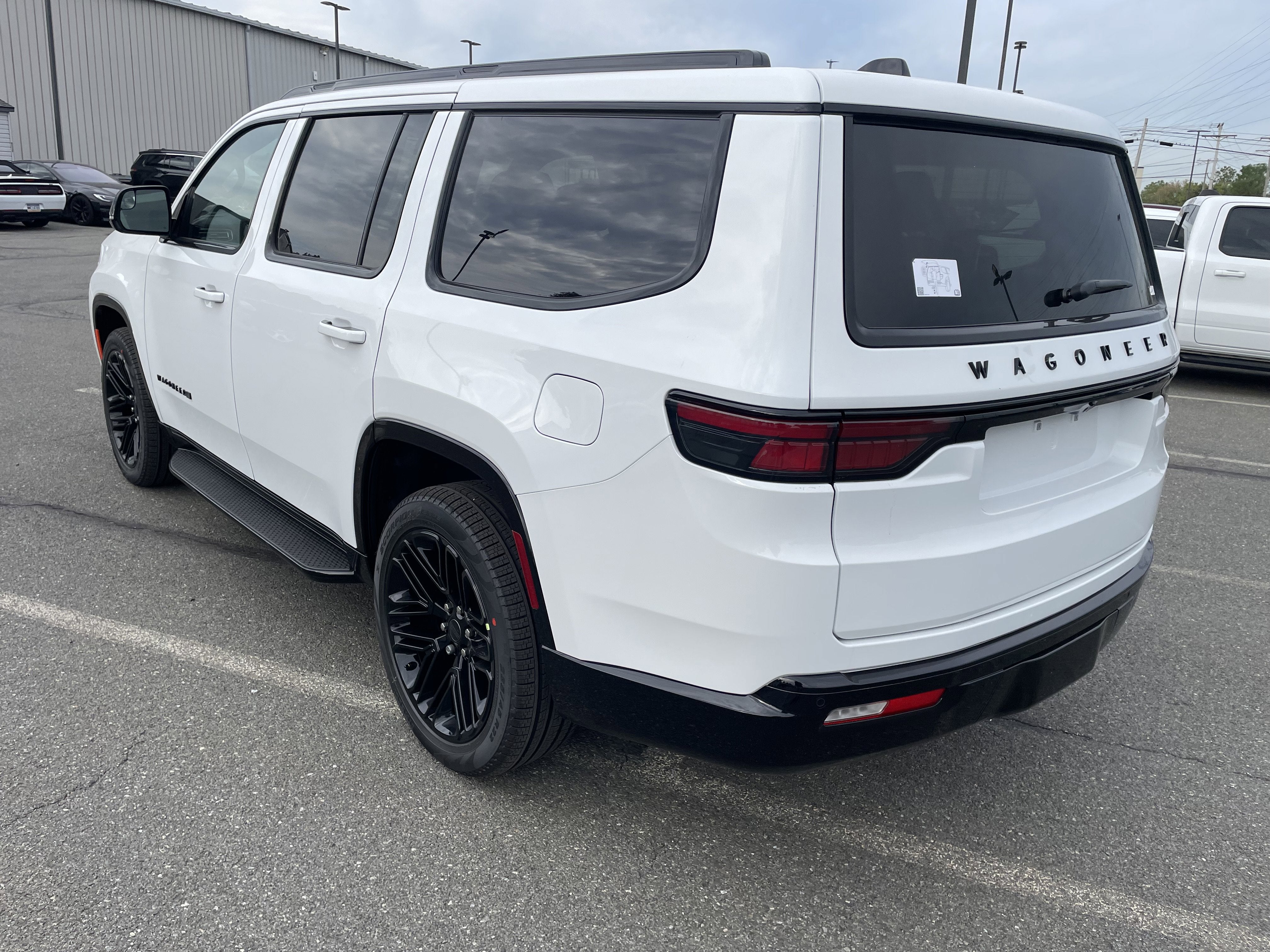 2025 Jeep Wagoneer WAGONEER CARBIDE 4X4