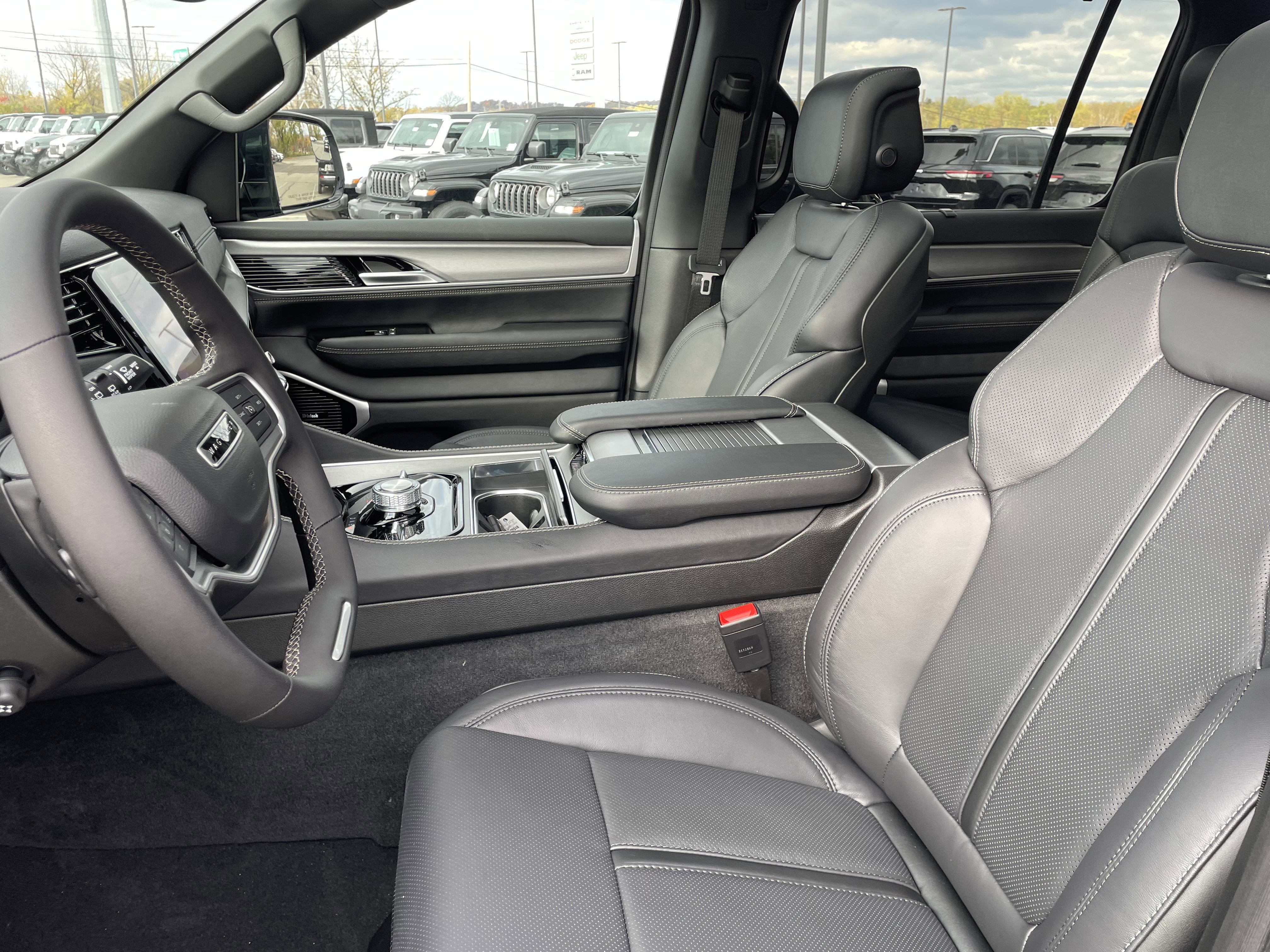 2025 Jeep Wagoneer WAGONEER SUPER 4X4