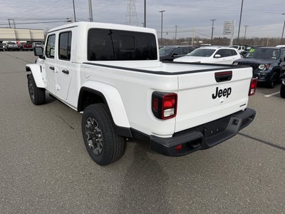 2026 Jeep Gladiator GLADIATOR SAHARA 4X4