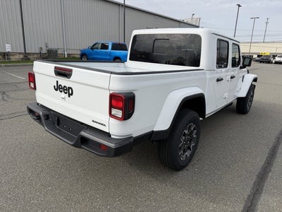 2026 Jeep Gladiator GLADIATOR SAHARA 4X4