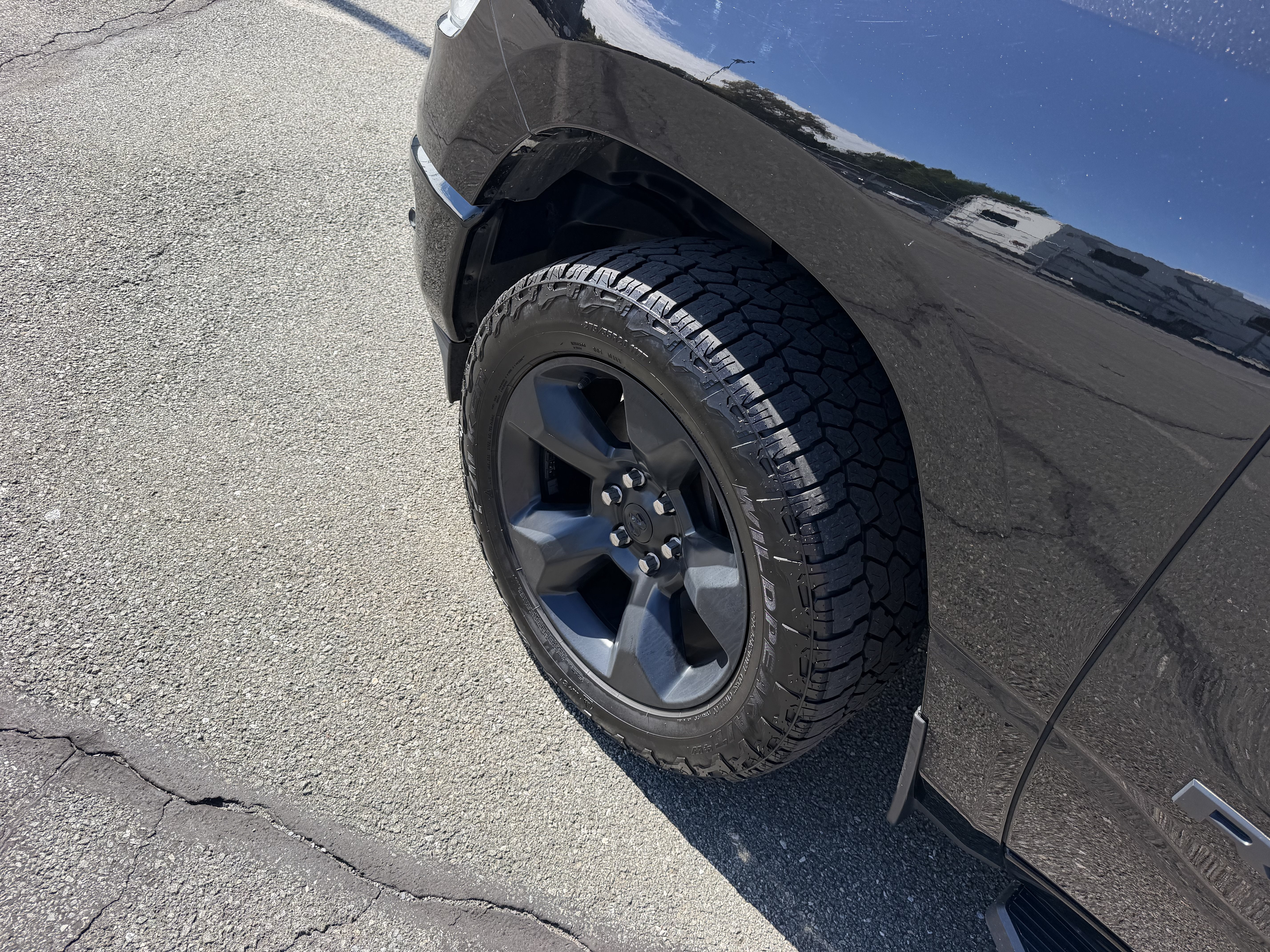 2019 RAM 1500 Big Horn/Lone Star Crew Cab 4x4 5'7' Box