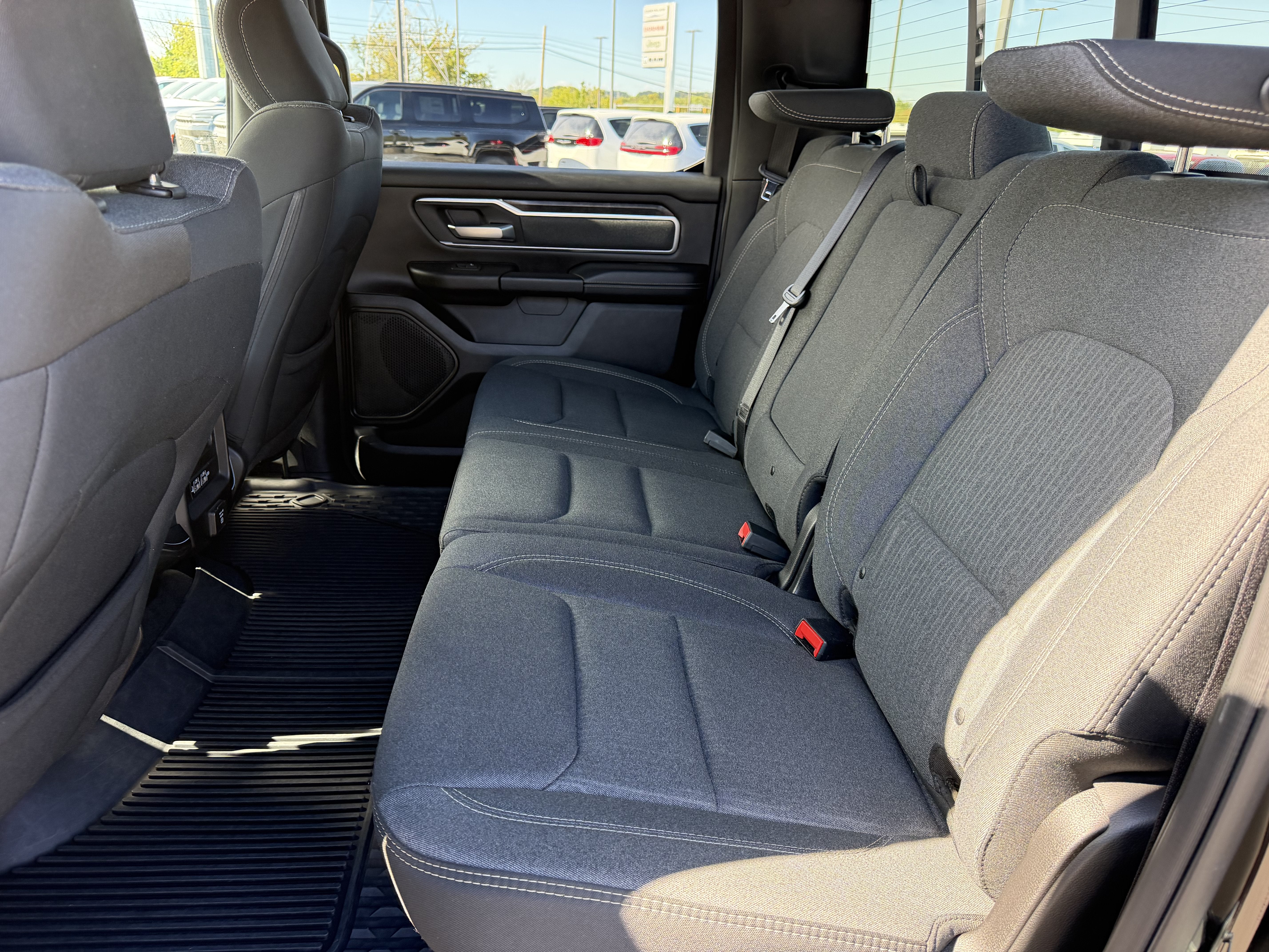 2019 RAM 1500 Big Horn/Lone Star Crew Cab 4x4 5'7' Box
