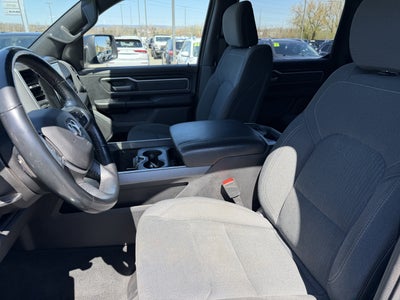 2022 RAM 1500 Big Horn Crew Cab 4x4 5'7' Box