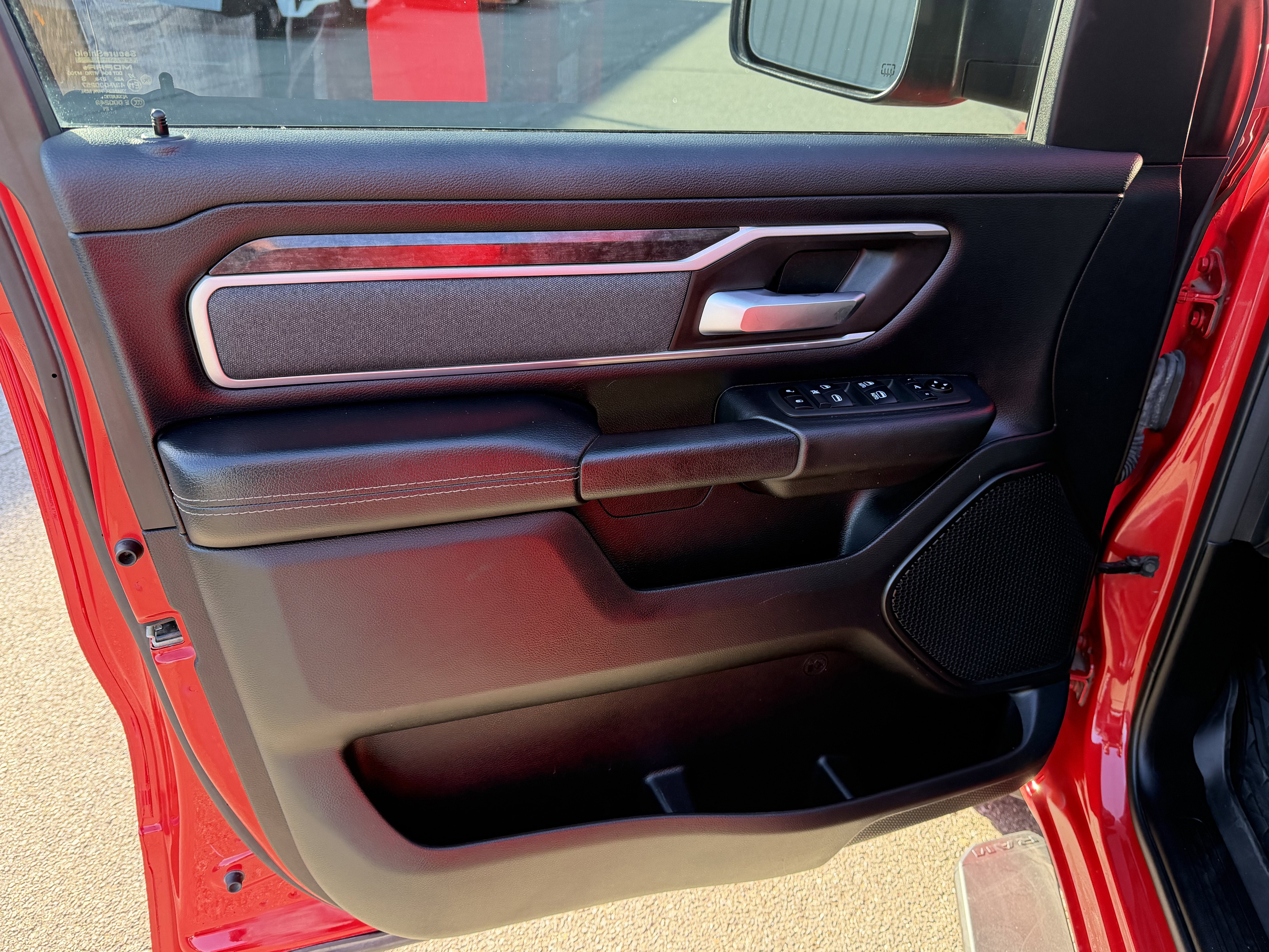 2021 RAM 1500 Big Horn Crew Cab 4x4 5'7' Box